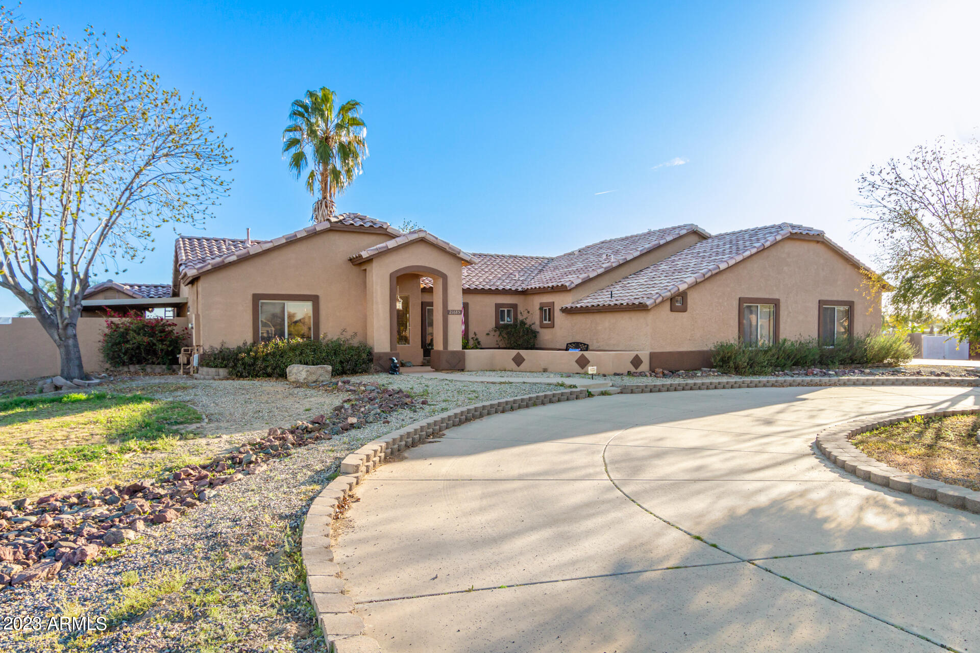 21685 E NIGHTINGALE Drive