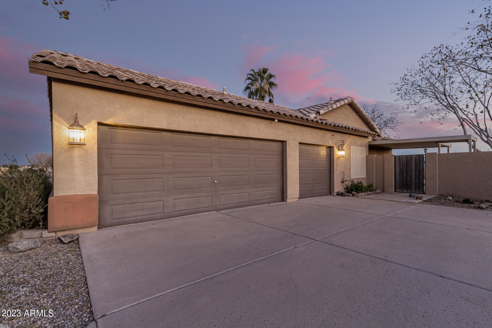 21685 E NIGHTINGALE Drive