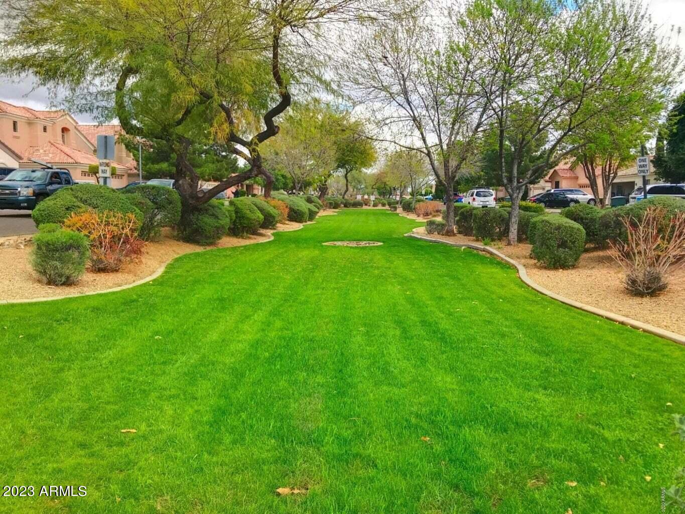 2727 W LAMAR Road
