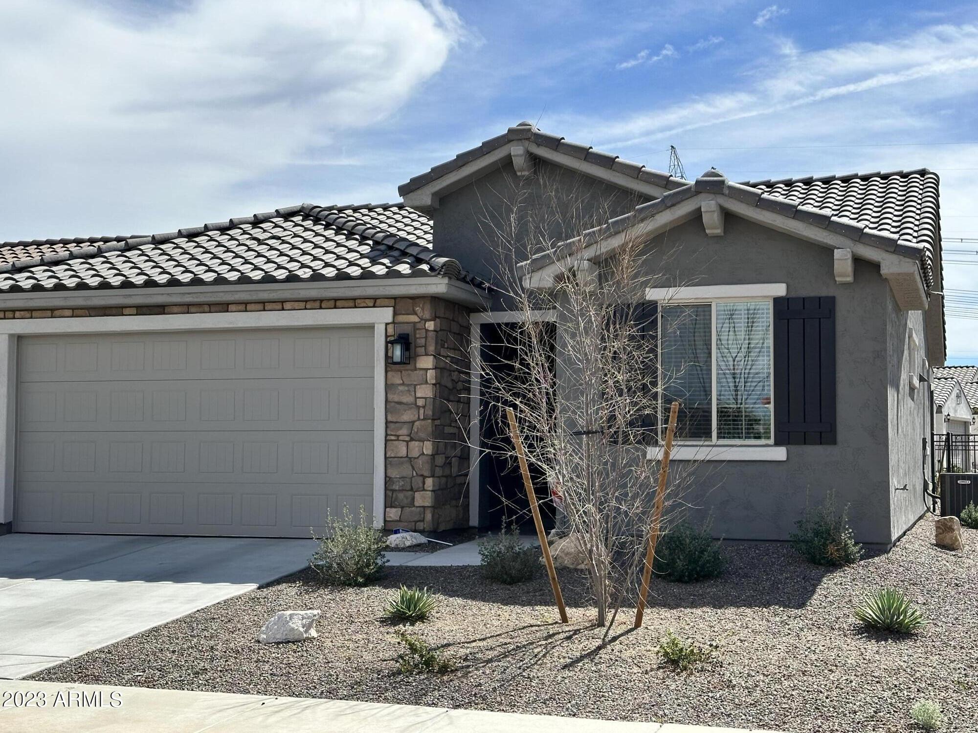 26783 W ZACHARY Drive