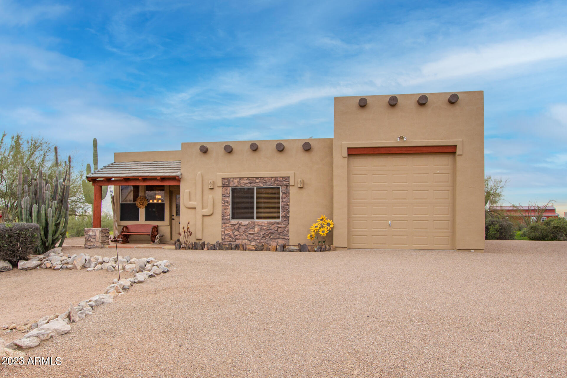 4532 N CACTUS Road