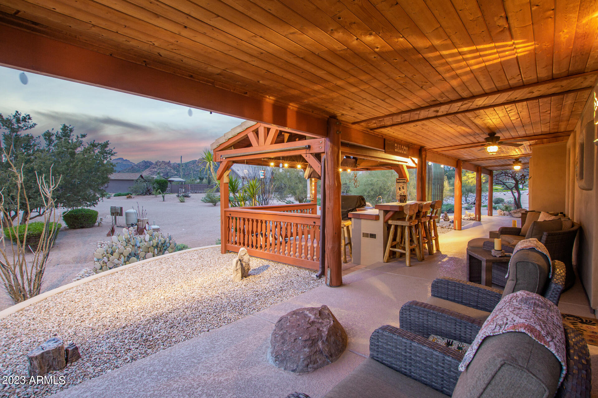 4532 N CACTUS Road