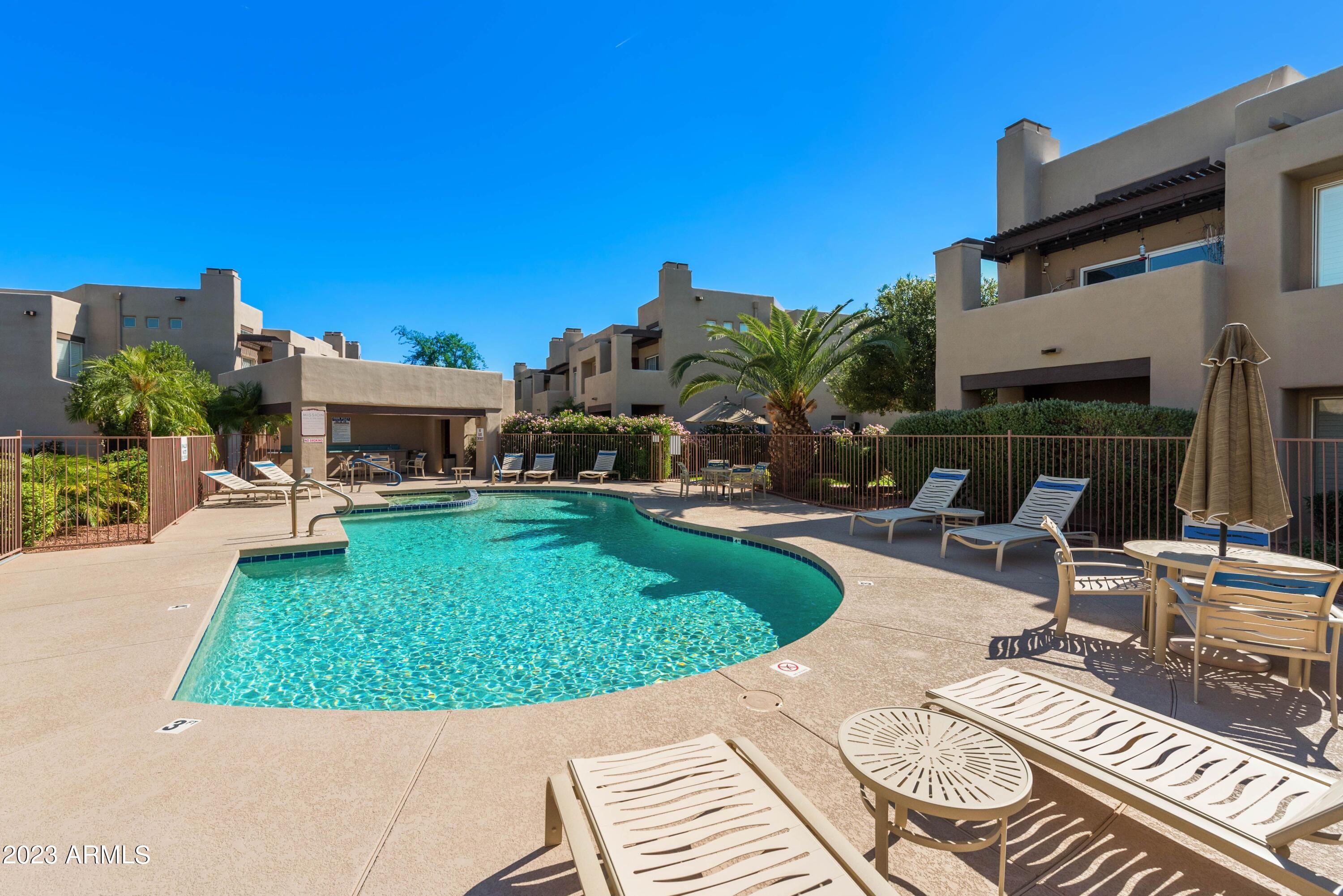 11260 N 92ND Street Unit: 1049