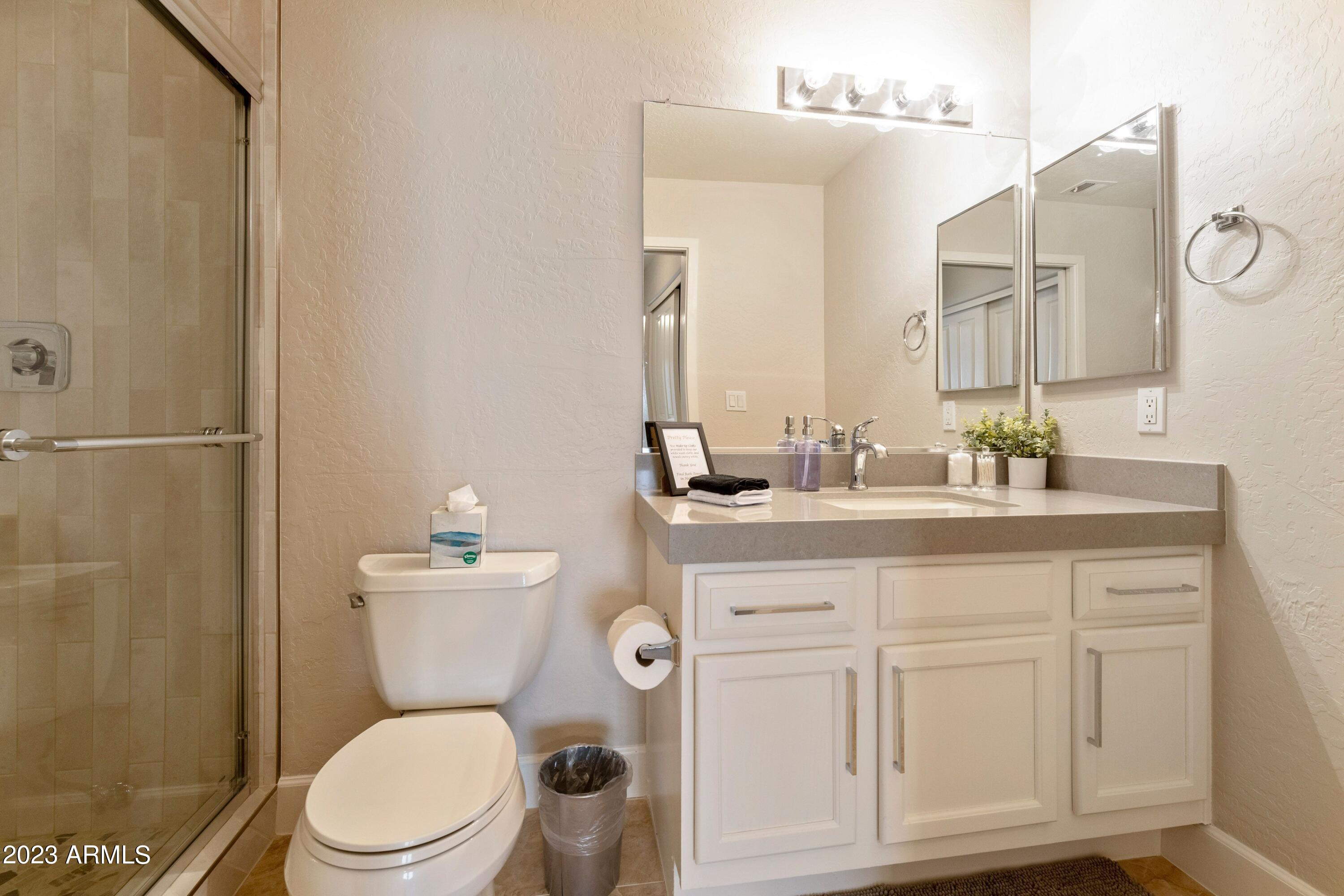 11260 N 92ND Street Unit: 1049