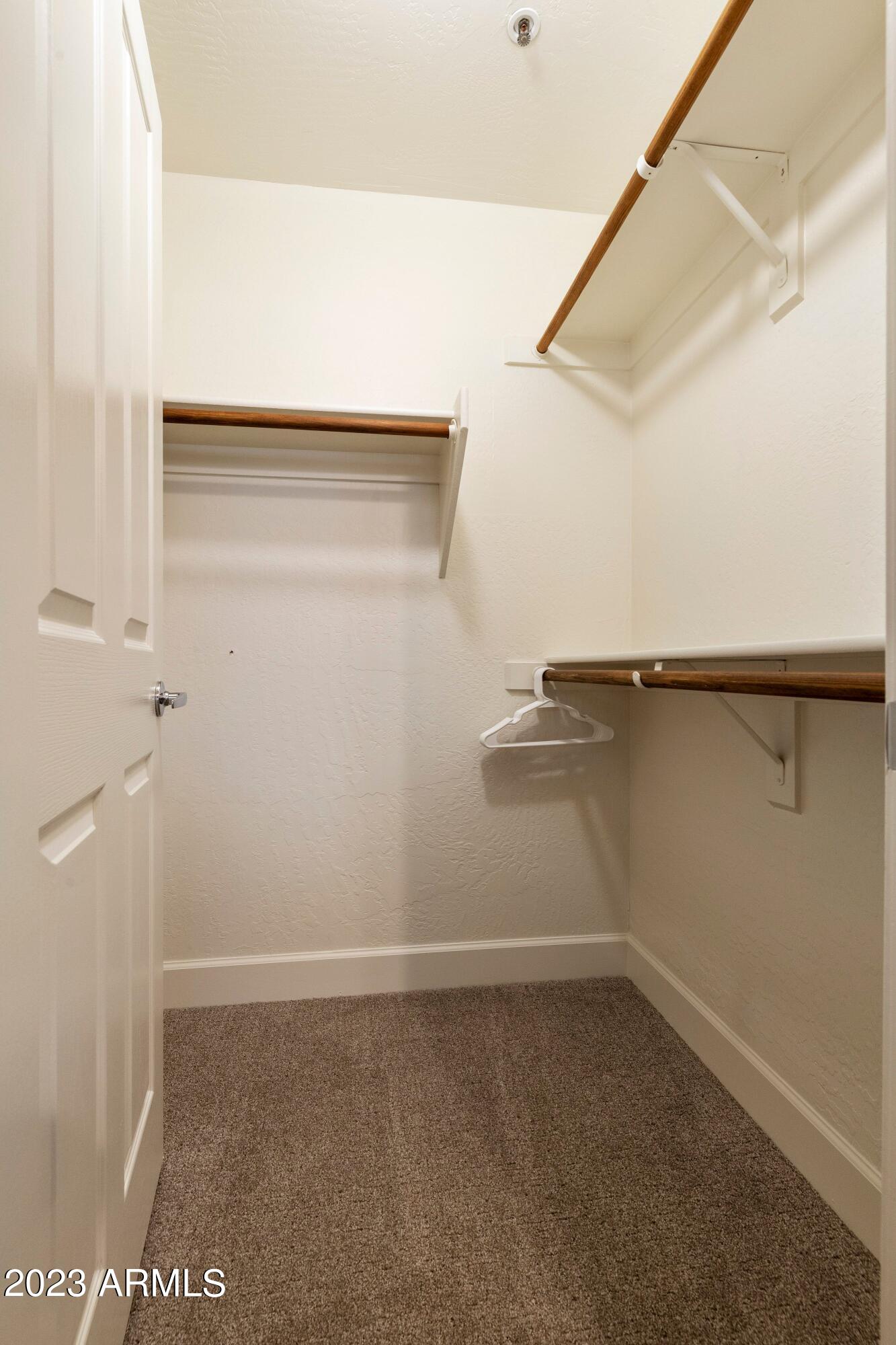 11260 N 92ND Street Unit: 1049
