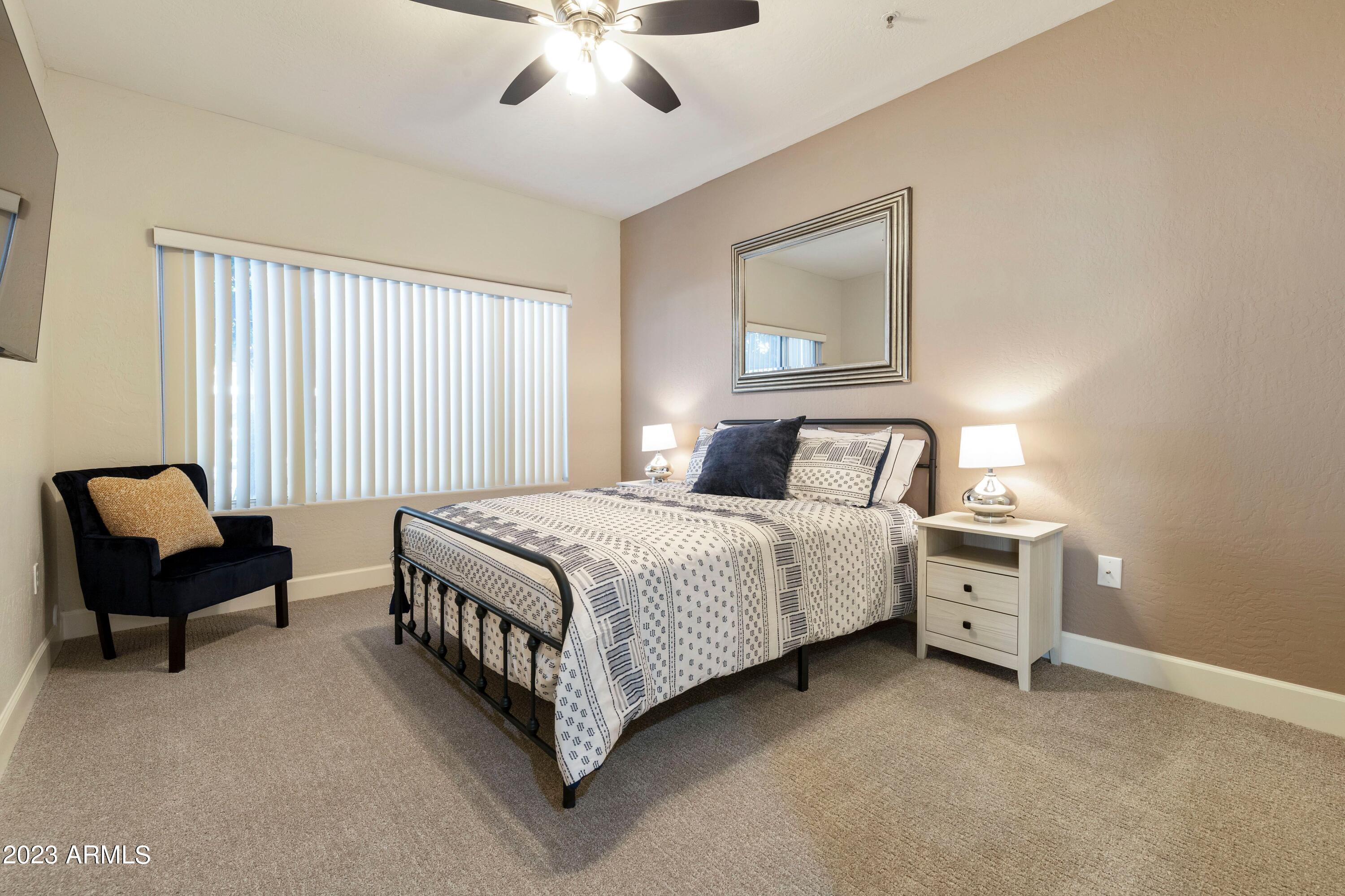 11260 N 92ND Street Unit: 1049