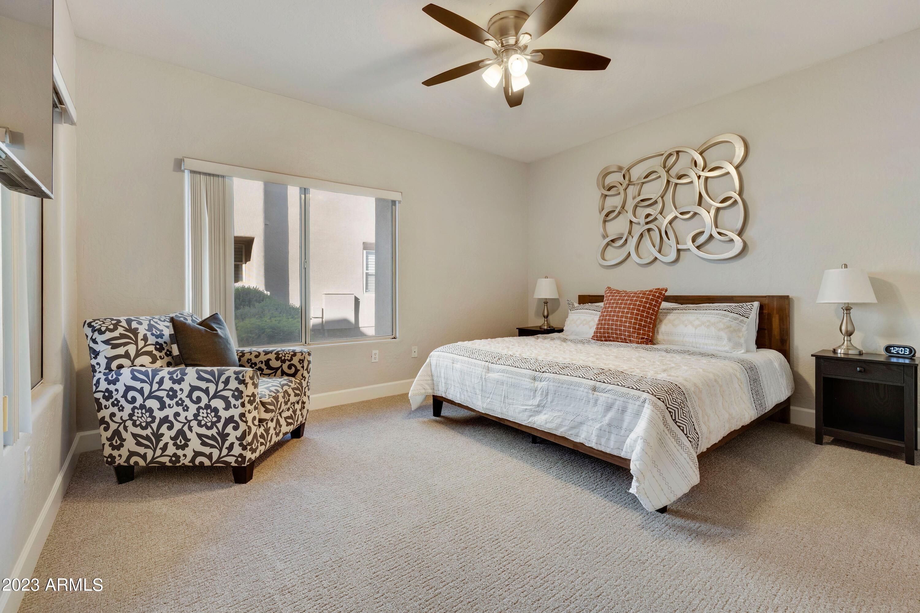 11260 N 92ND Street Unit: 1049