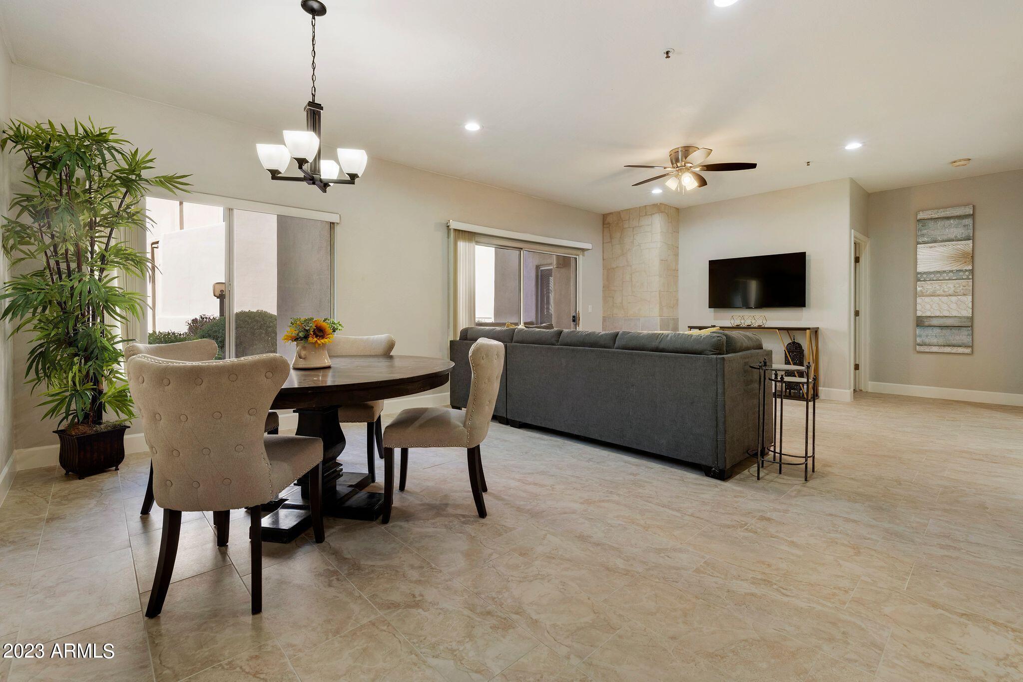 11260 N 92ND Street Unit: 1049