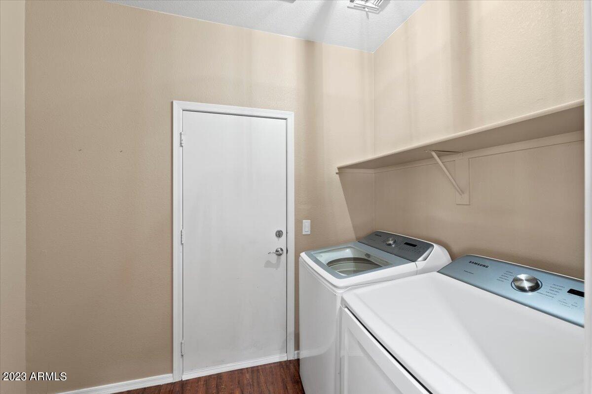 2717 N Kenton --