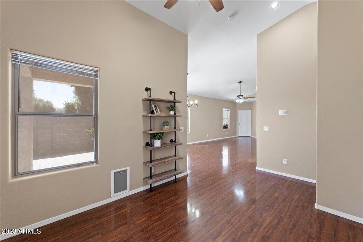 2717 N Kenton --