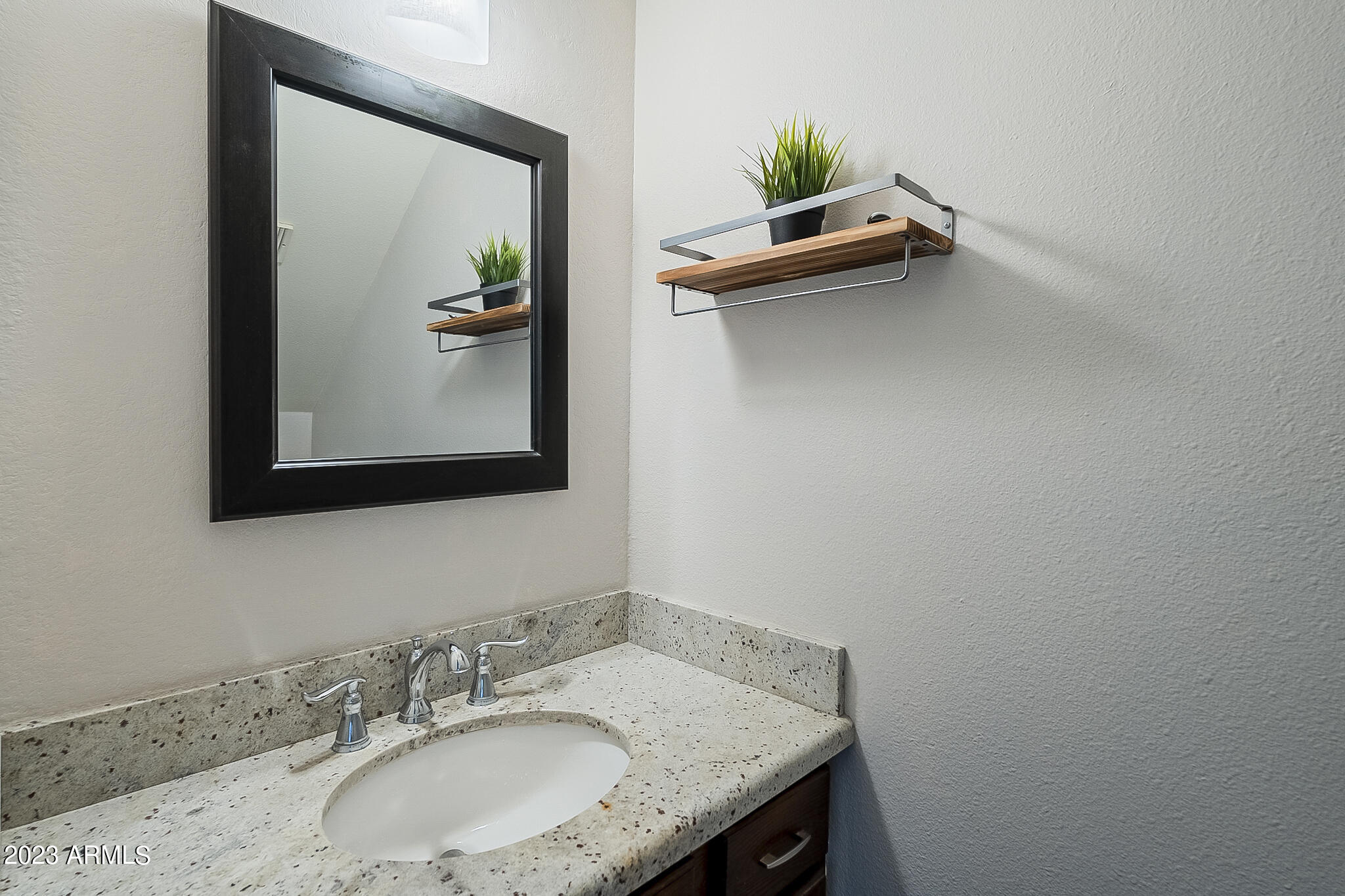 5315 N 18TH Street Unit: 10