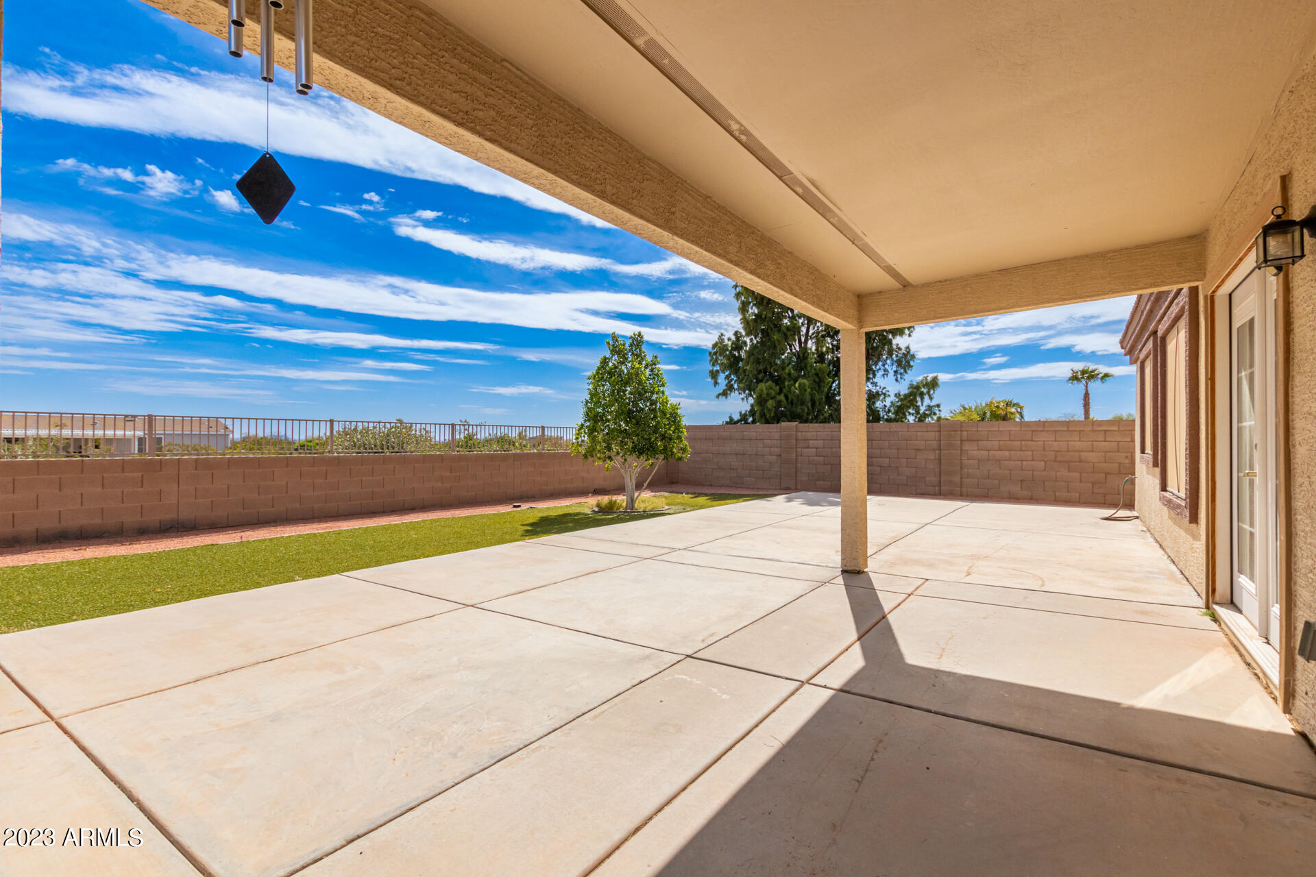 525 E BLACK DIAMOND Drive