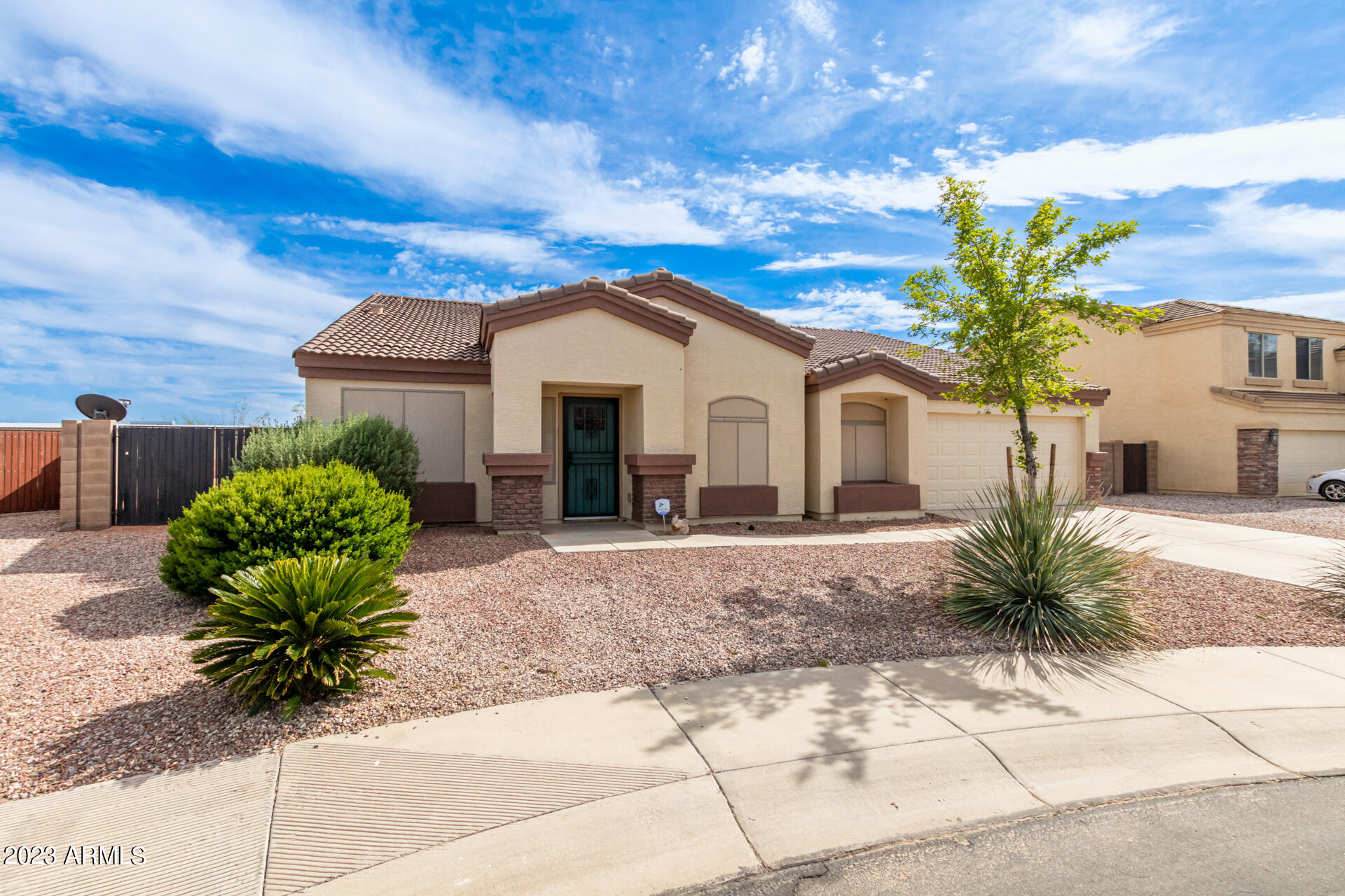 525 E BLACK DIAMOND Drive