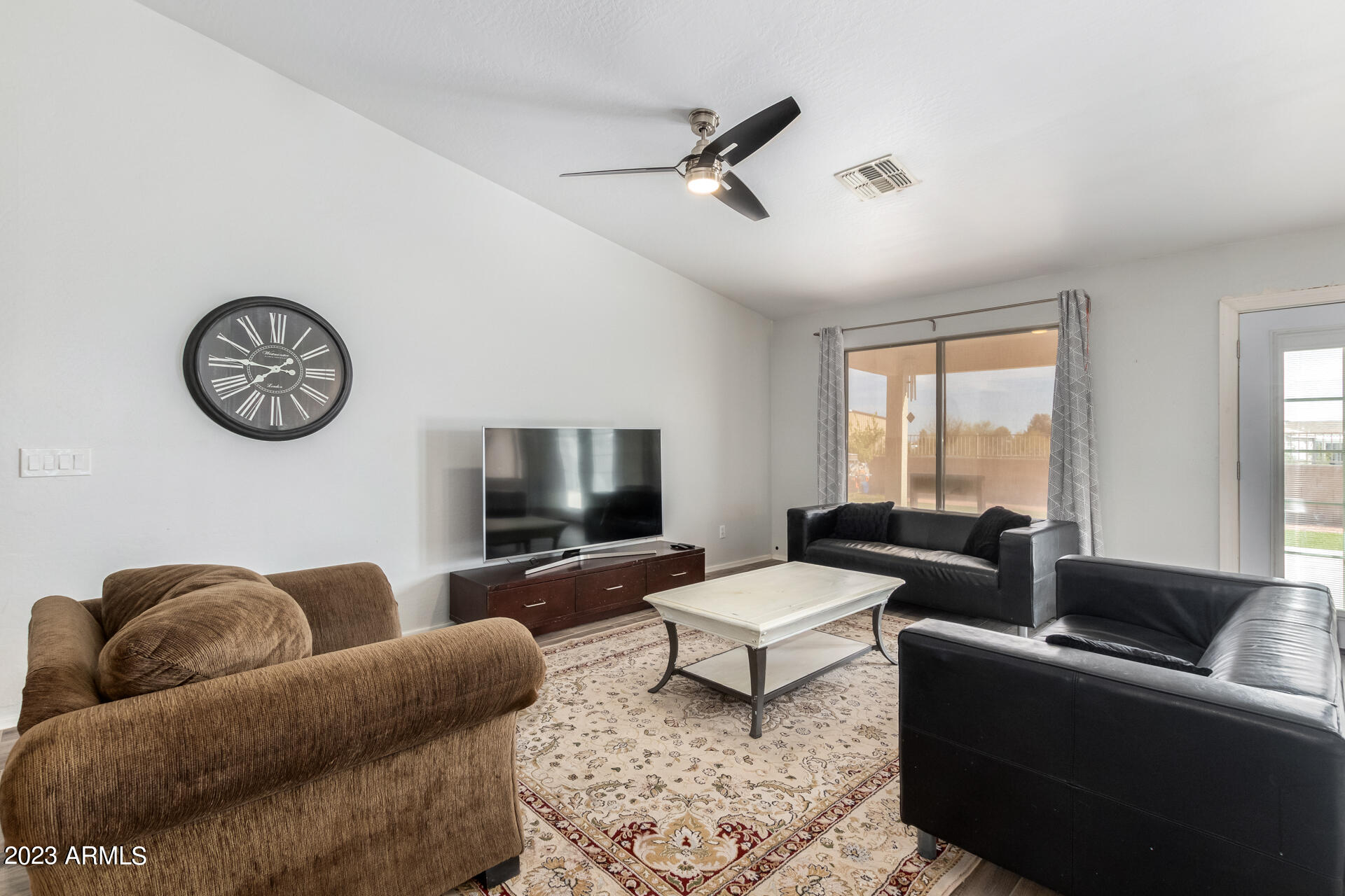 525 E BLACK DIAMOND Drive