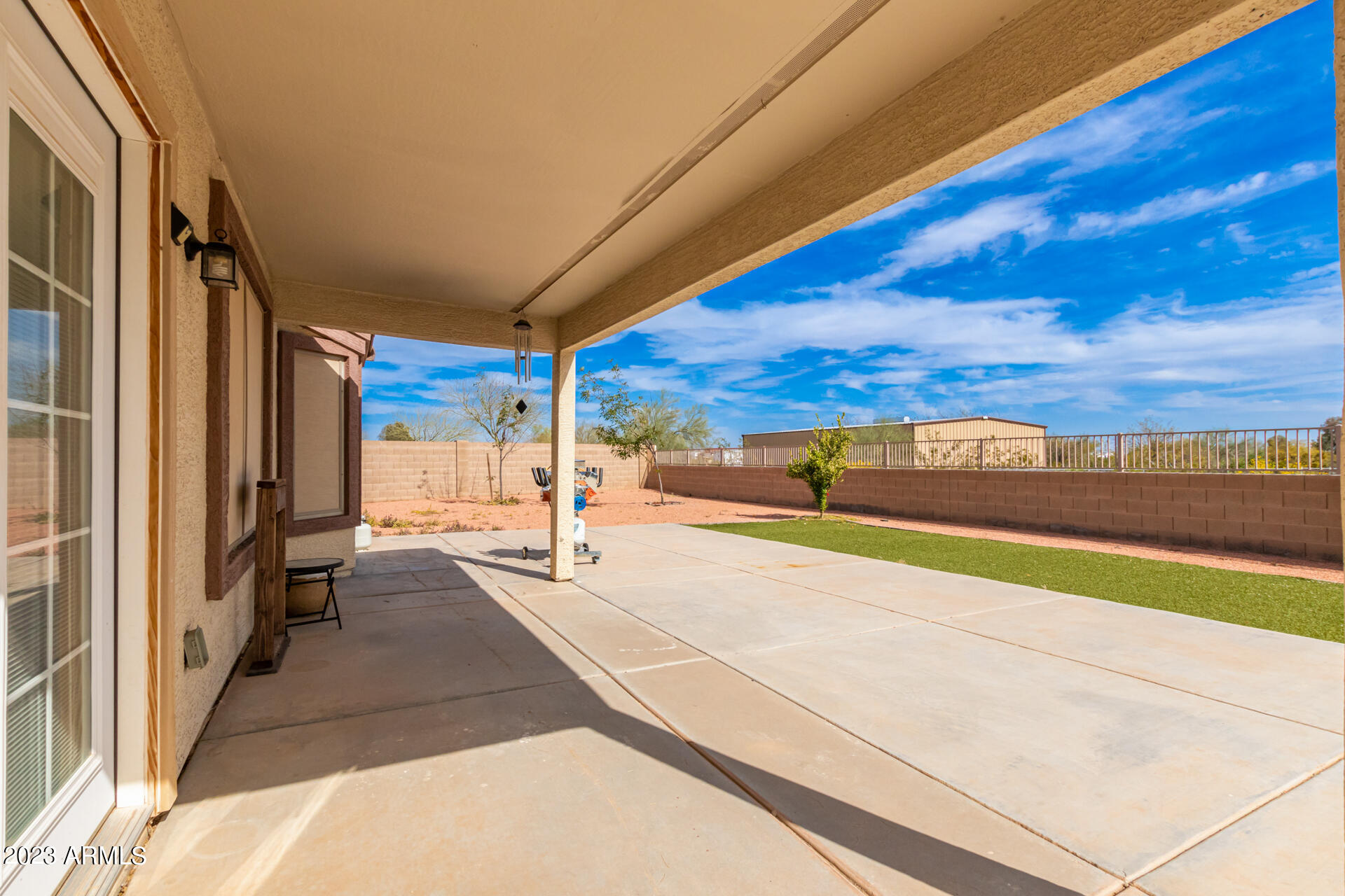 525 E BLACK DIAMOND Drive