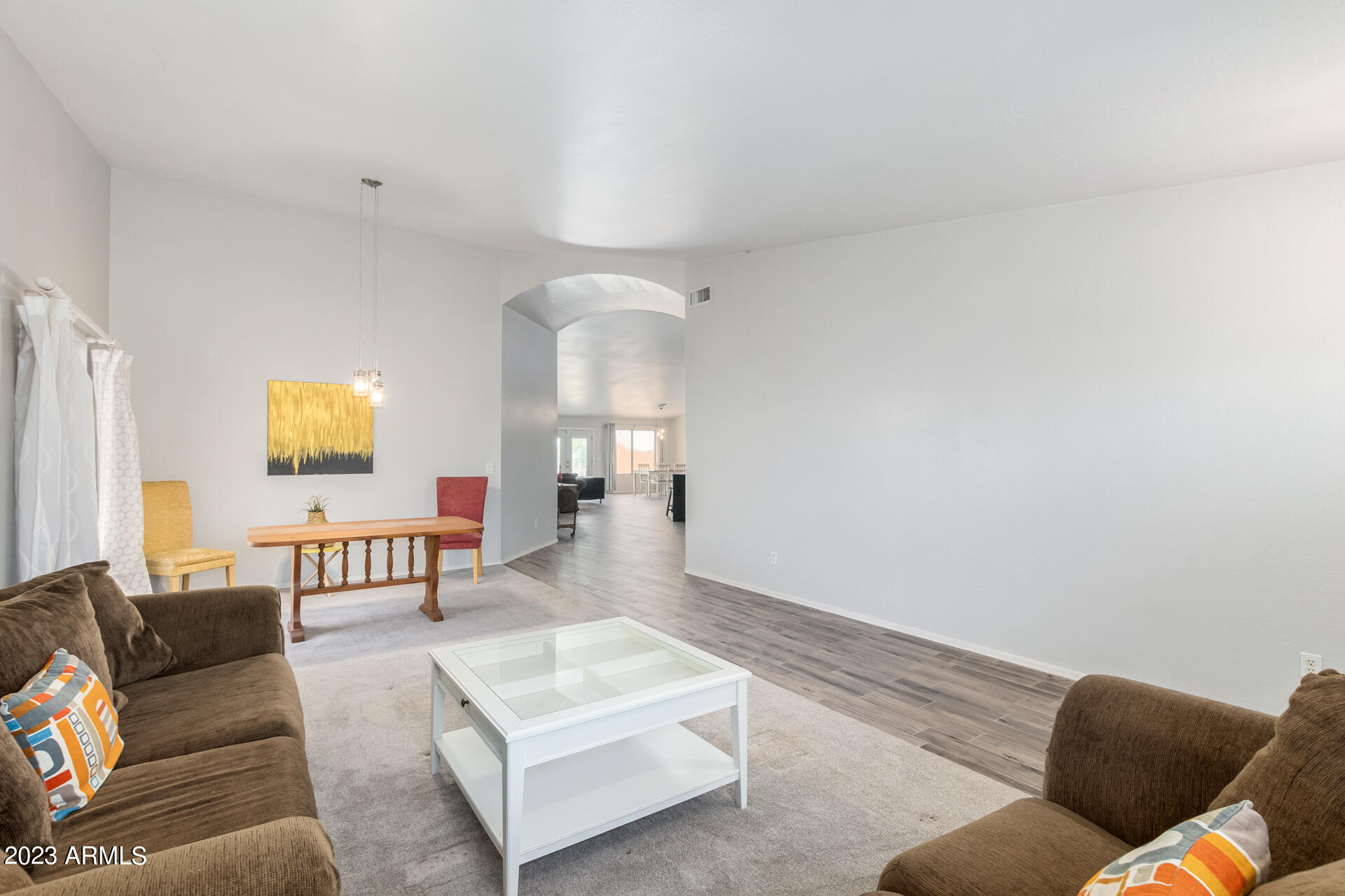 525 E BLACK DIAMOND Drive