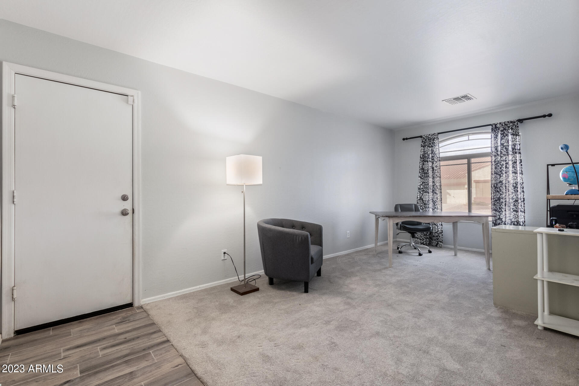 525 E BLACK DIAMOND Drive