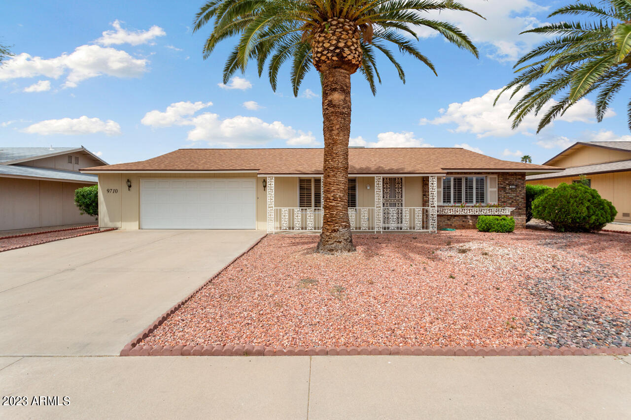 9710 W WILLOWBROOK Drive