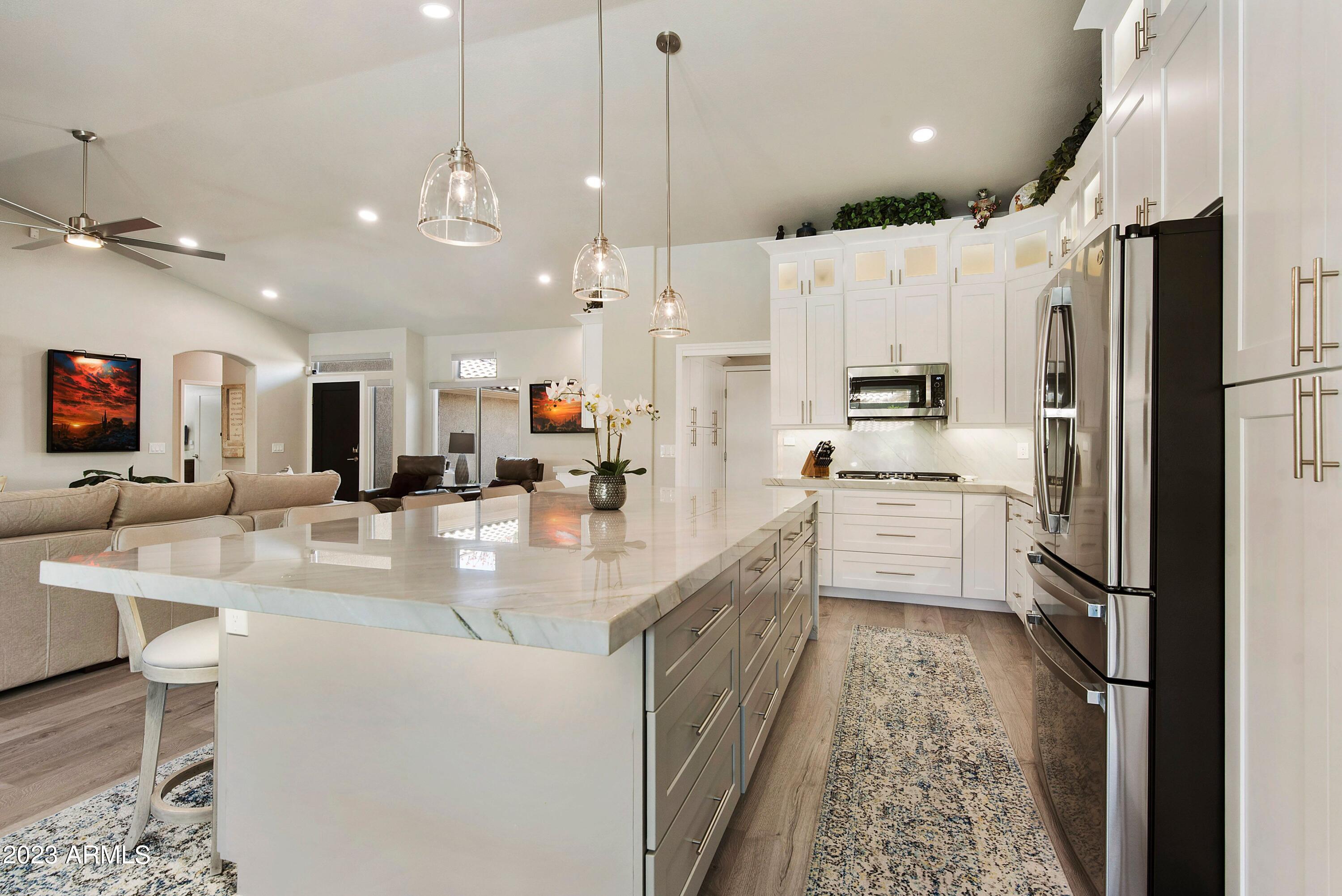 9035 W SEQUOIA Drive