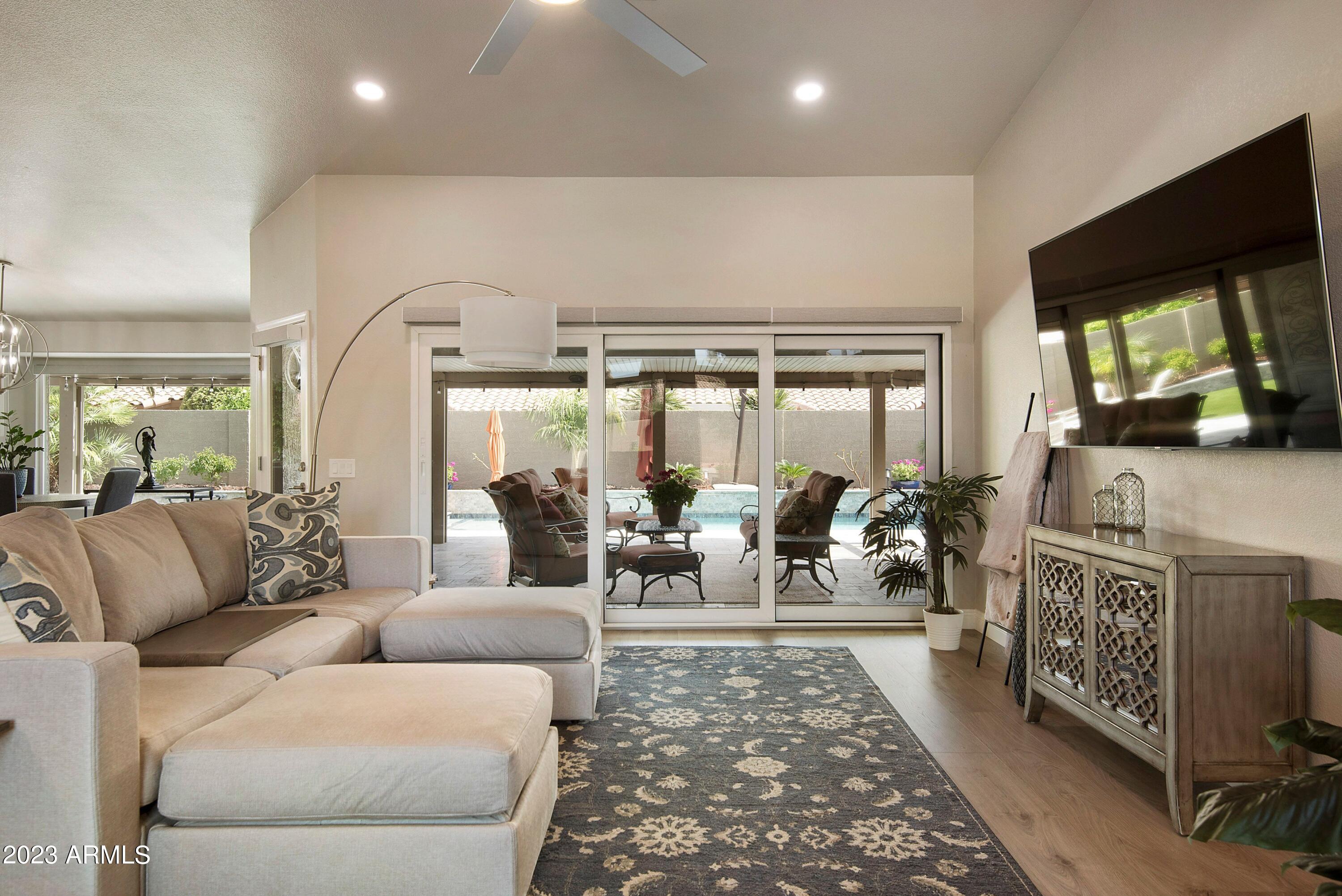 9035 W SEQUOIA Drive