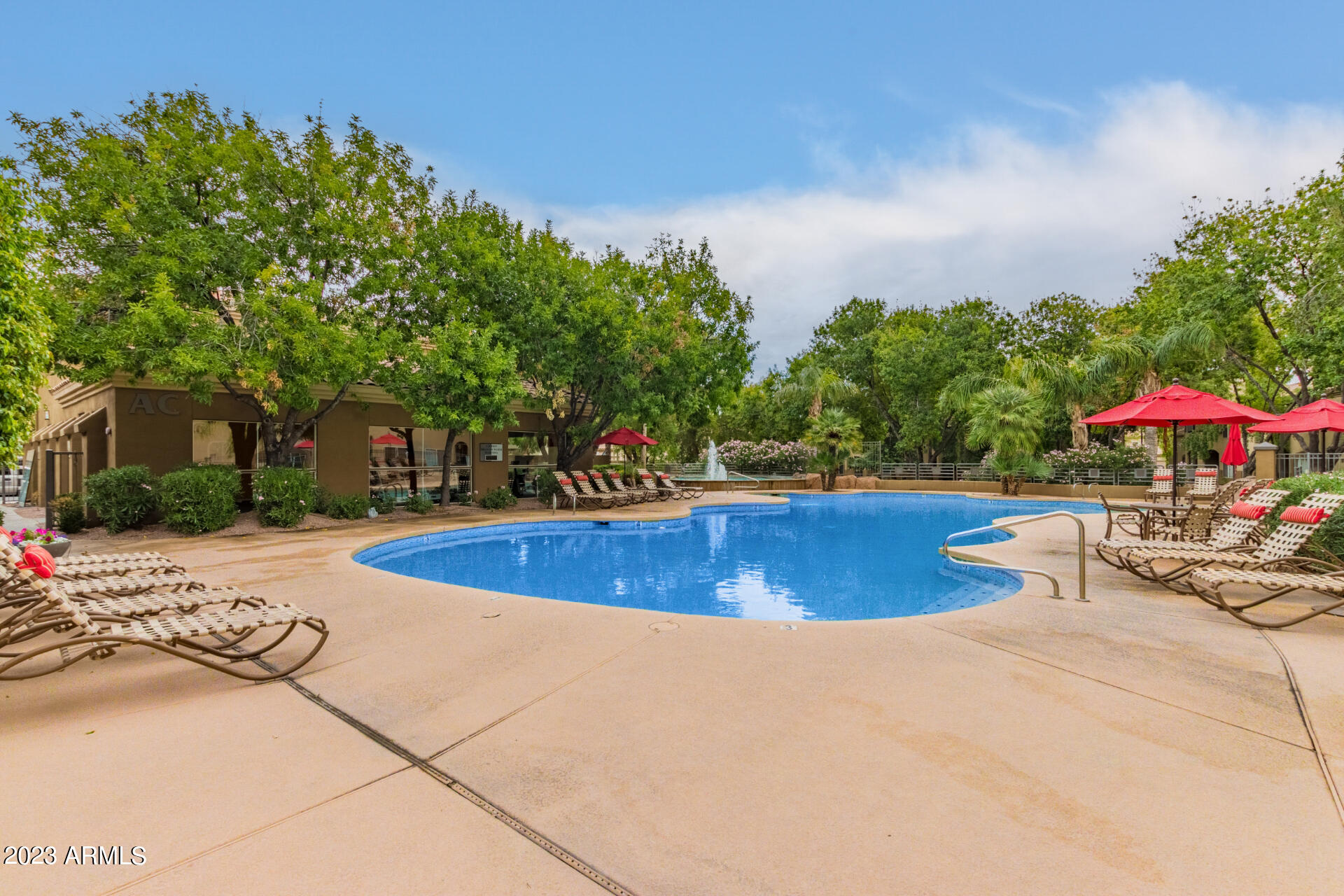 600 W GROVE Parkway Unit: 1108
