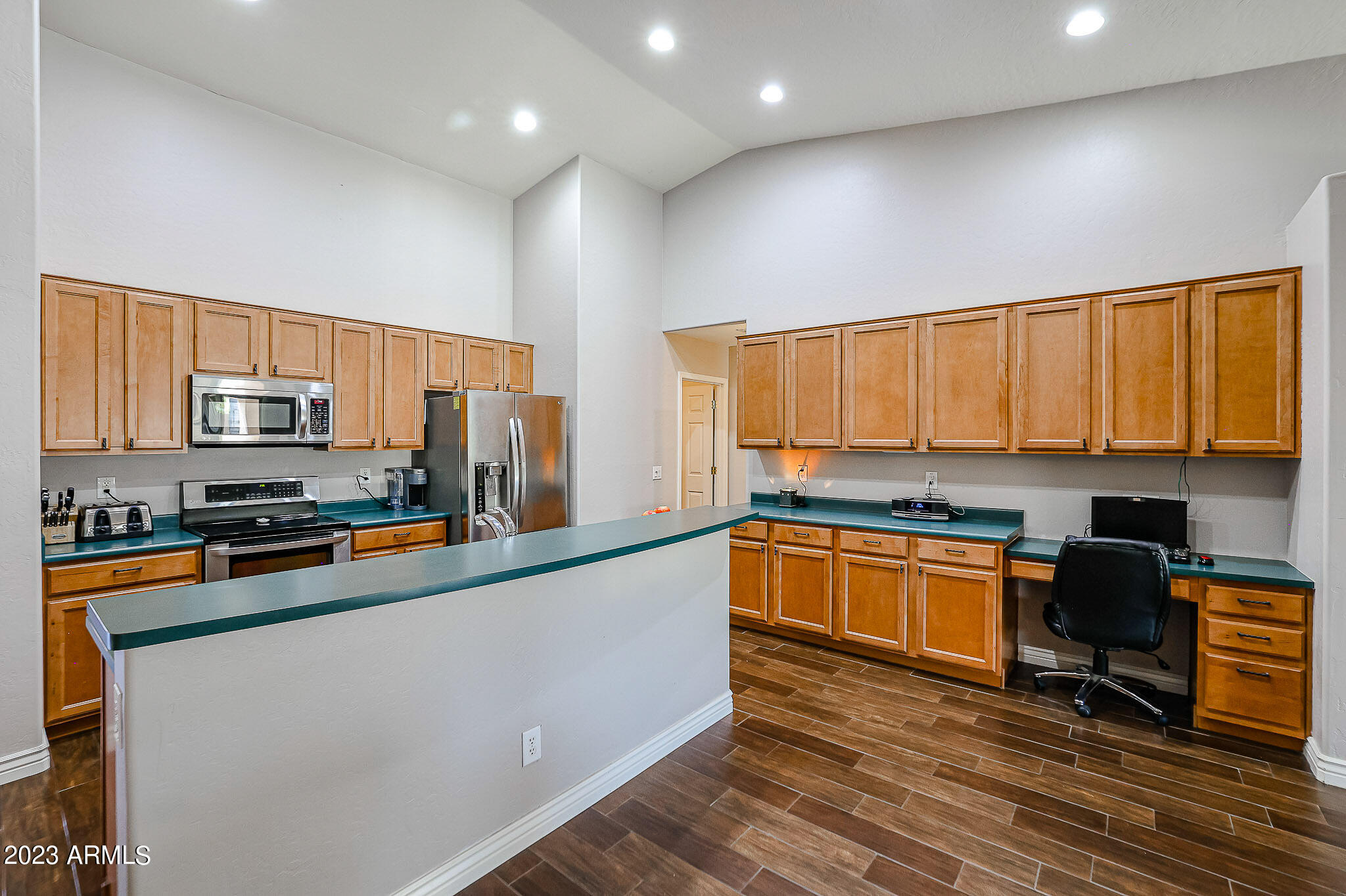 14909 W CAMERON Drive