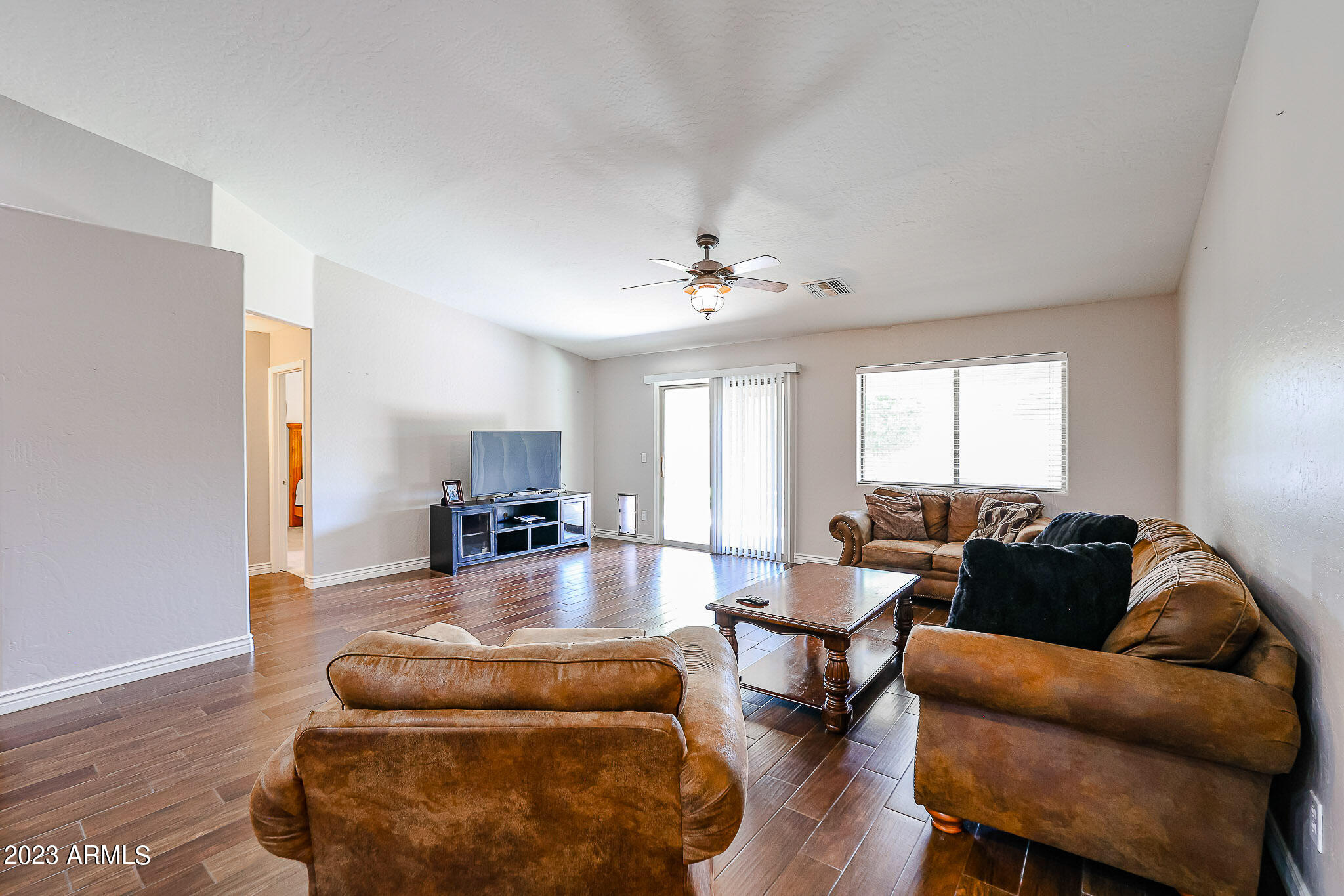 14909 W CAMERON Drive