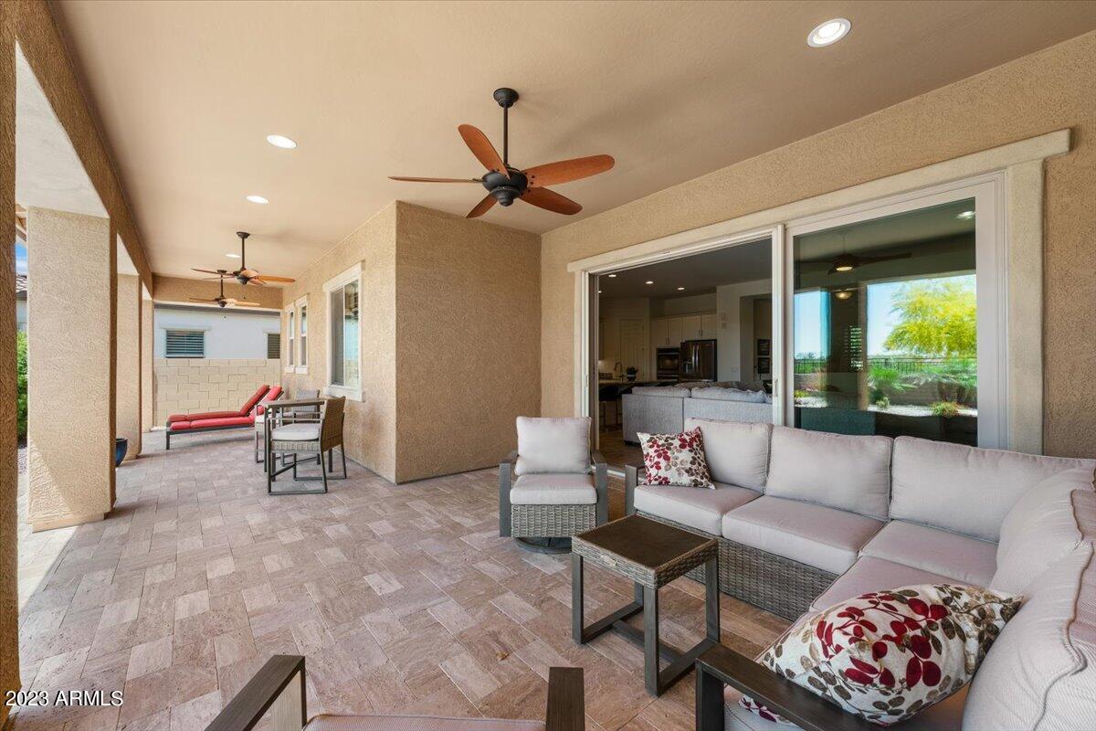5730 S ARCHER --