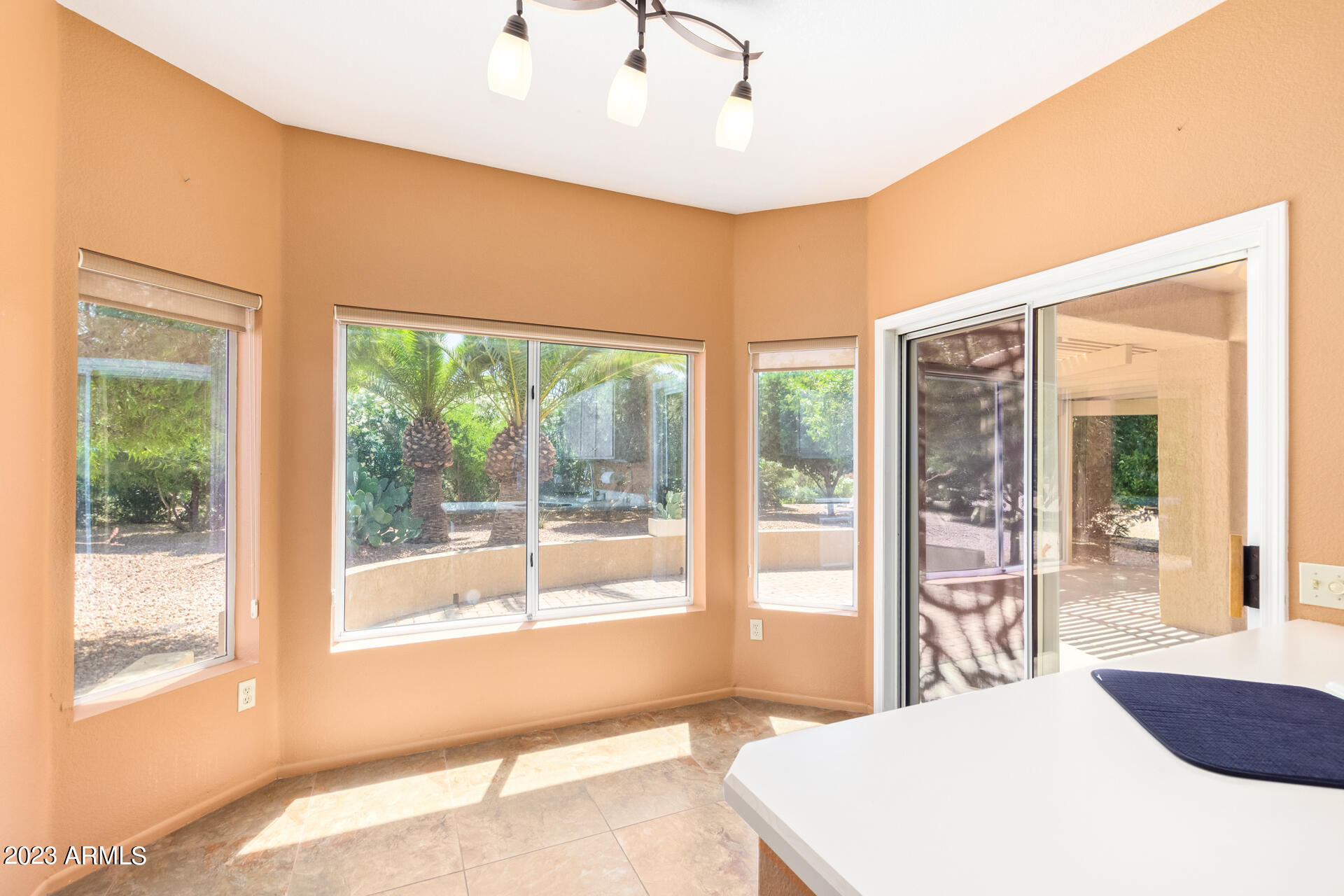 22137 N VETERANS Drive