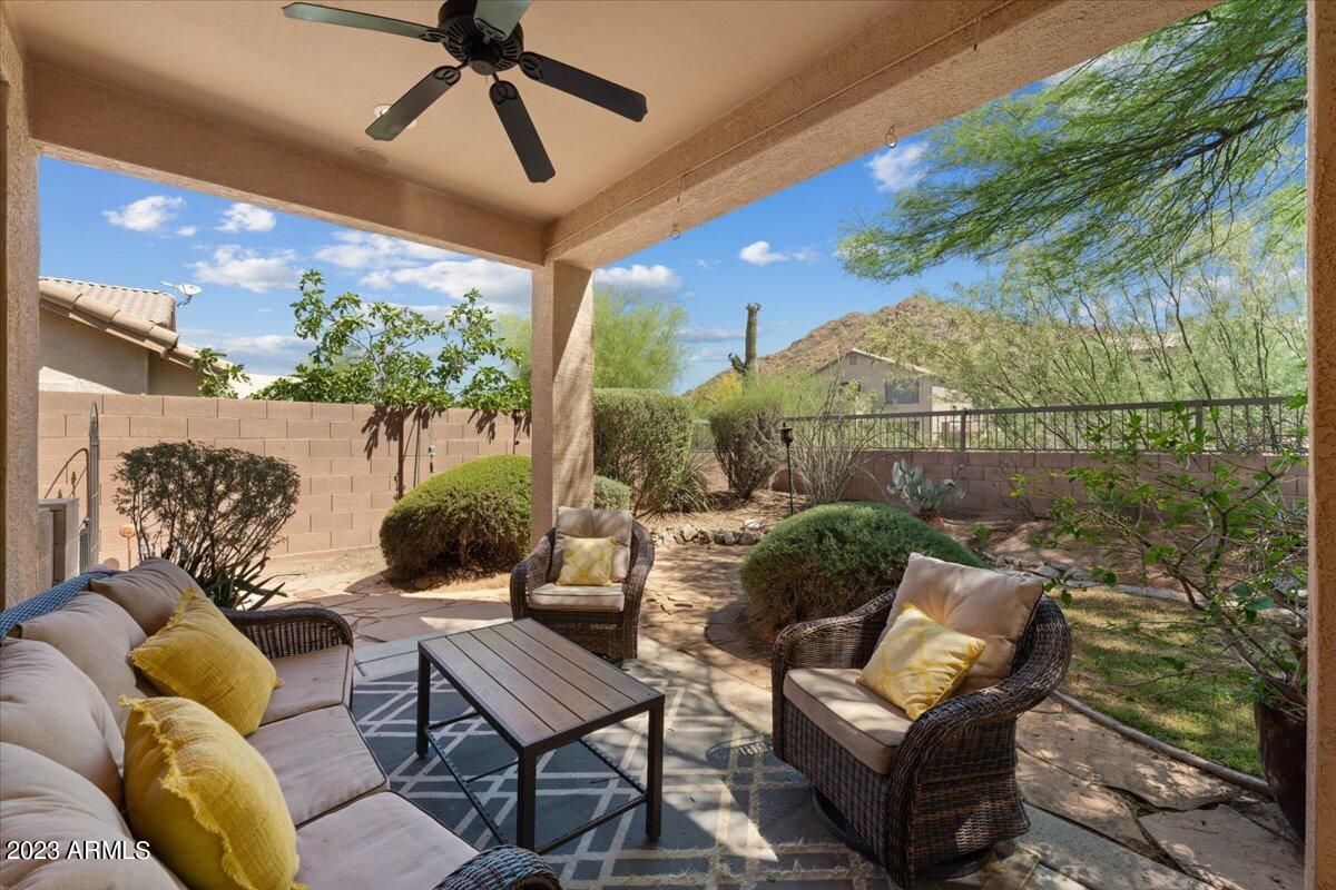 3329 N BRIGHTON --