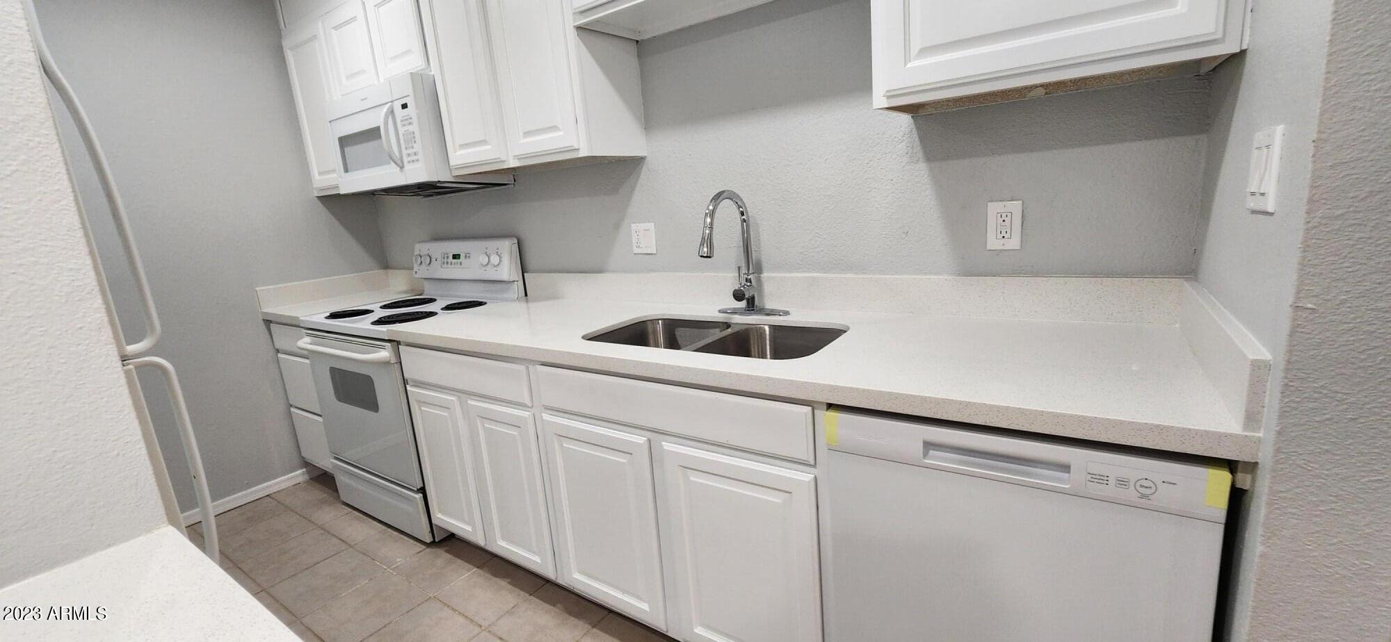 1130 E BUTLER Drive Unit: D1
