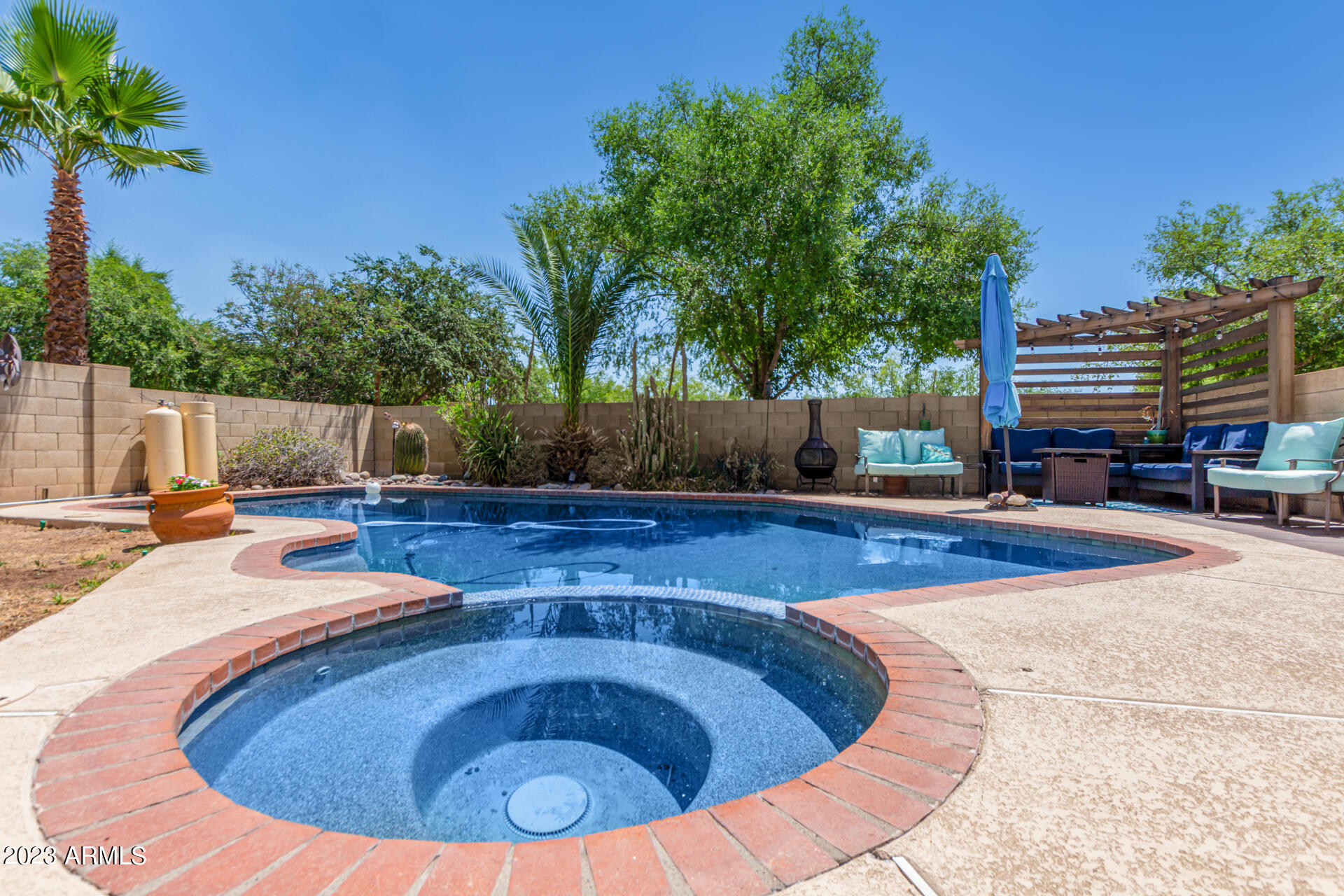 10659 N 63RD Drive