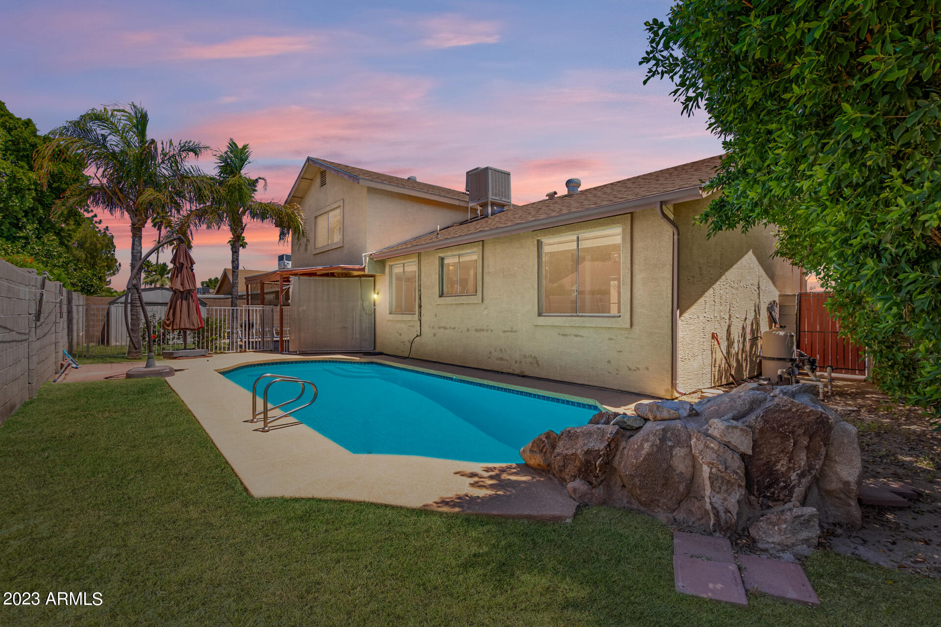 2428 W Acoma Drive