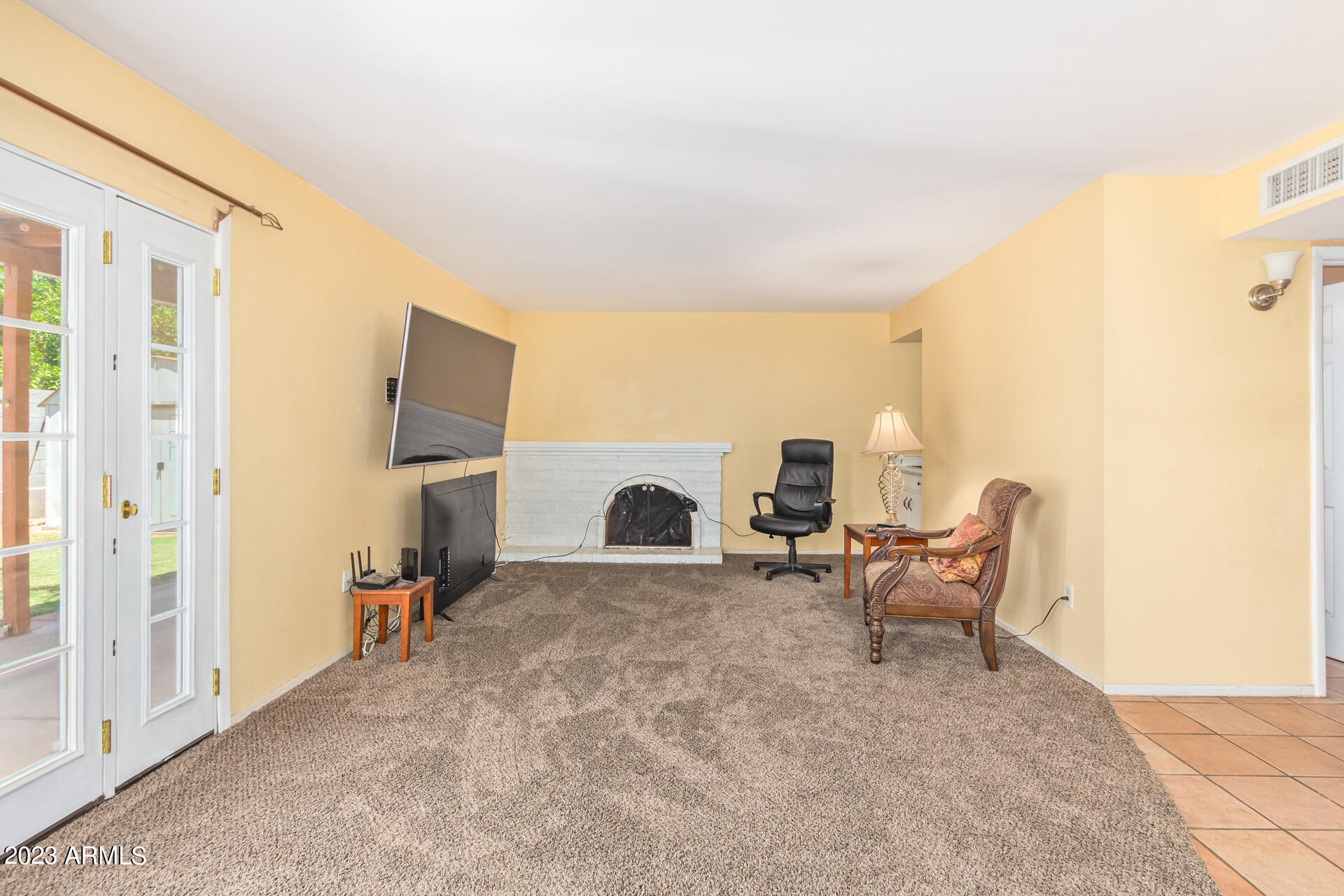 2428 W Acoma Drive