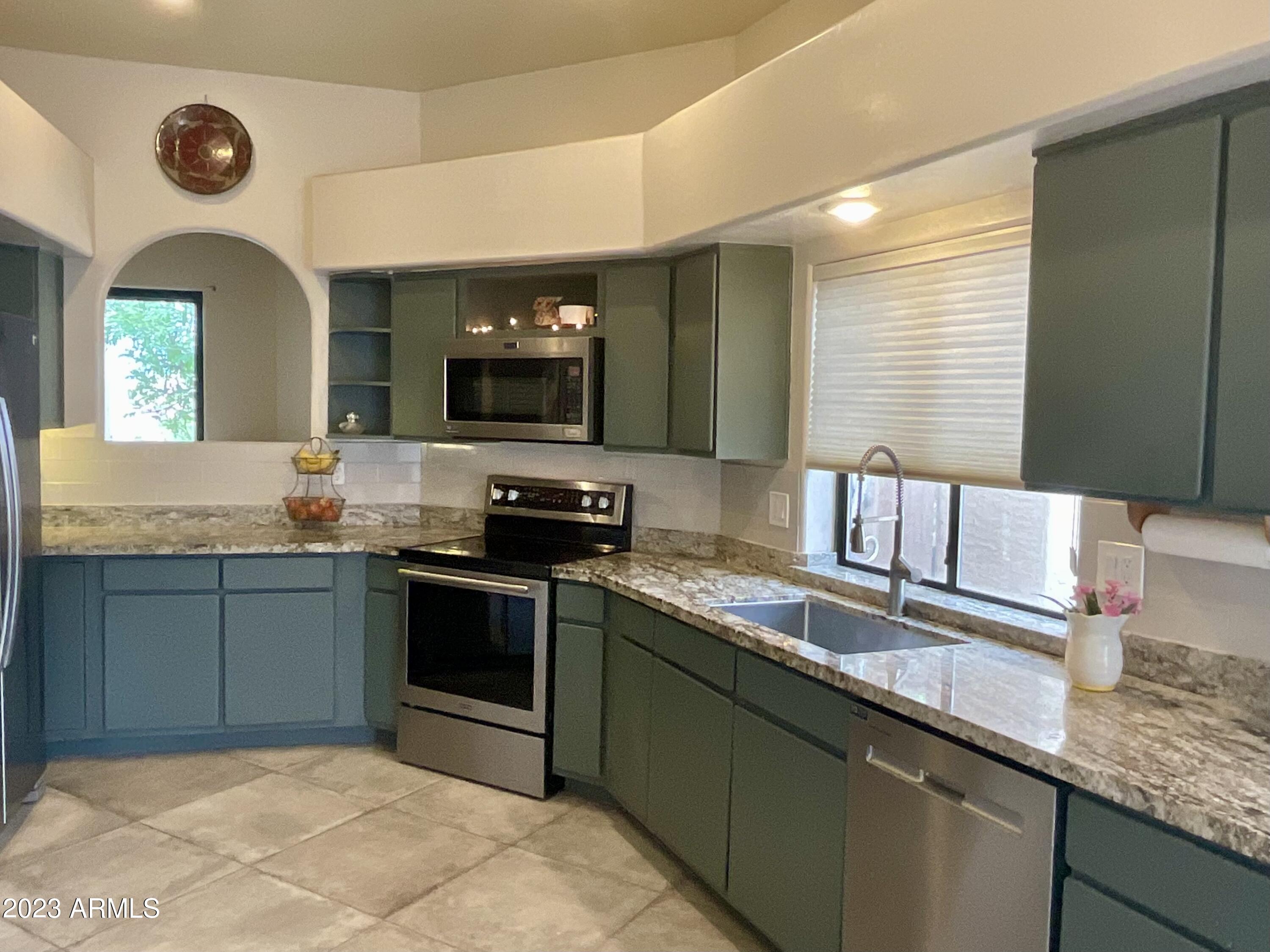 15934 E VENETIAN Lane