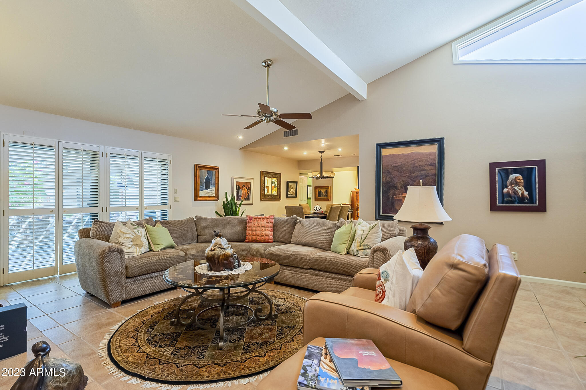 1631 E Cactus Wren Drive