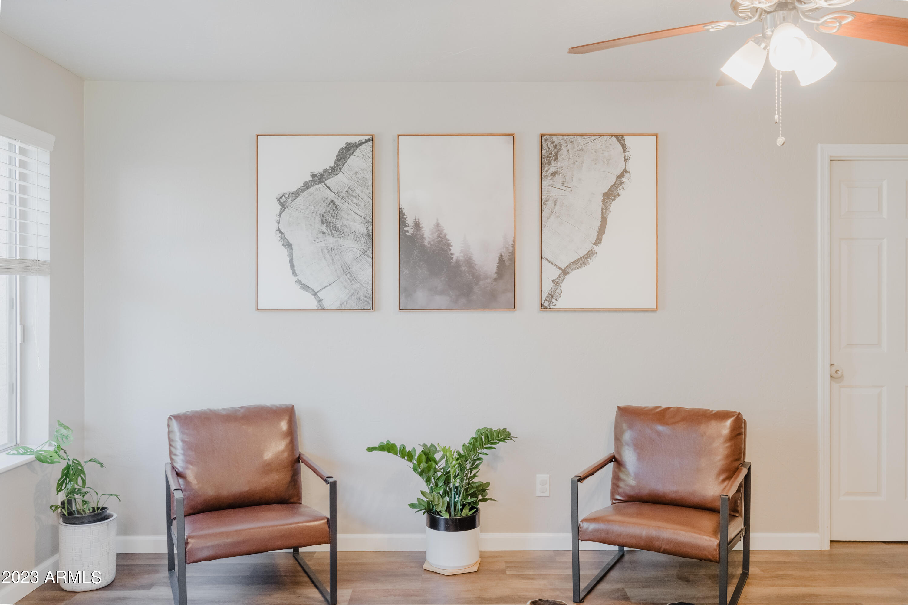 2220 W PALOMINO Drive