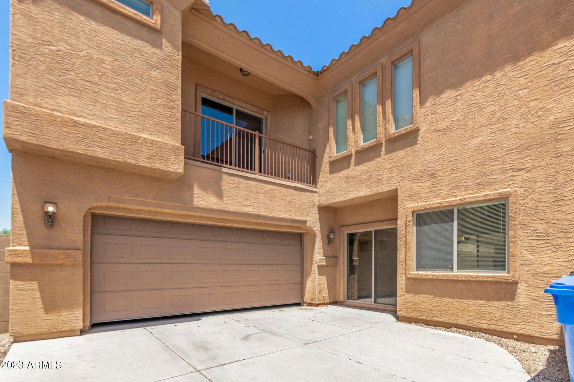 5812 S 10TH Drive