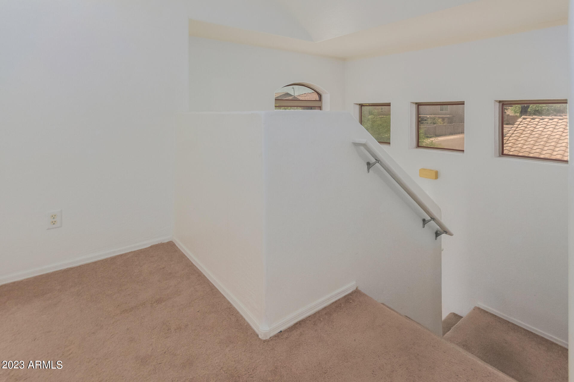 5812 S 10TH Drive