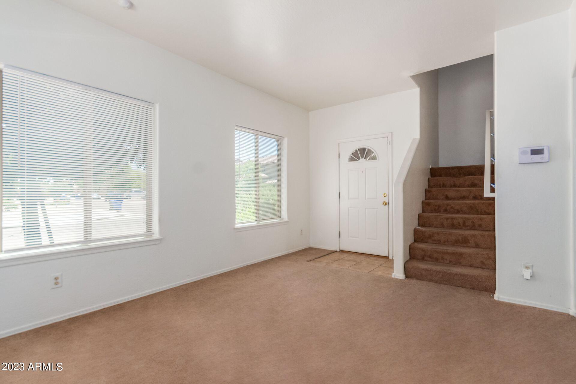 5812 S 10TH Drive