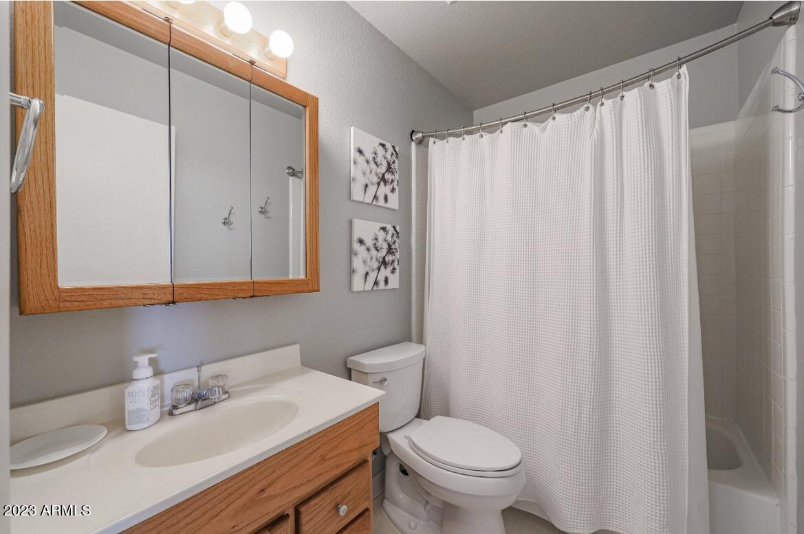 1916 W MORNINGSIDE Drive Unit: 101