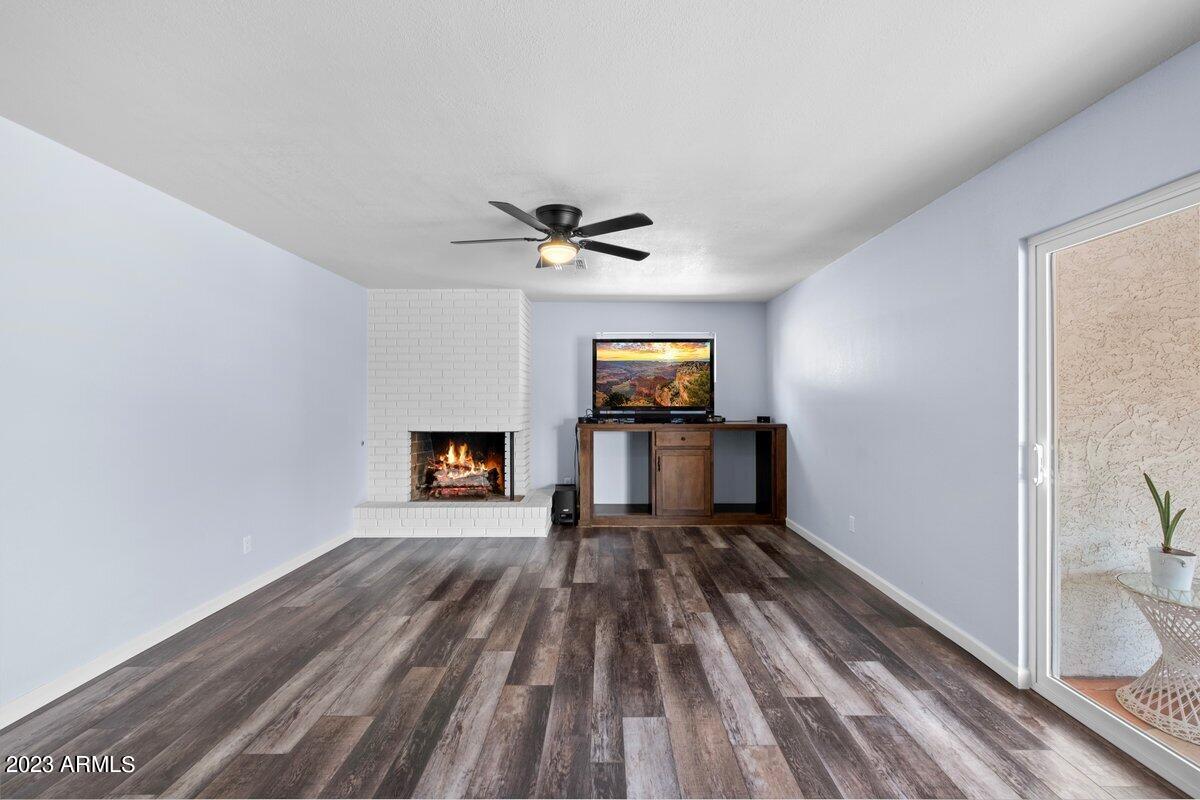 112 E CAIRO Drive