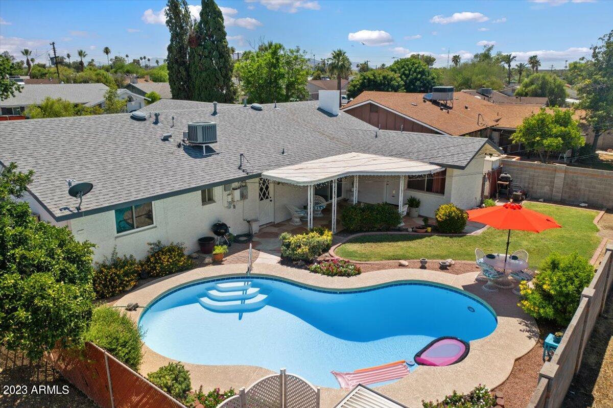 112 E CAIRO Drive