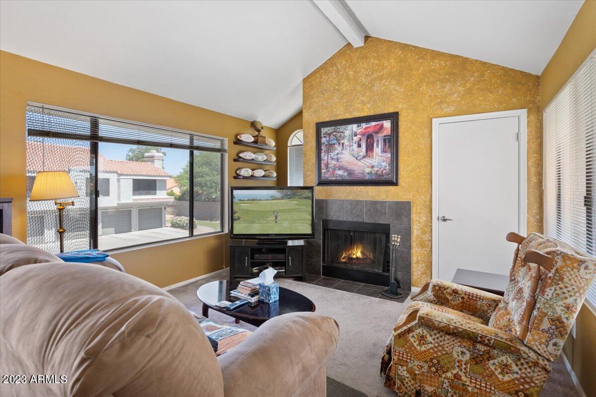 10115 E MOUNTAIN VIEW Road Unit: 2106