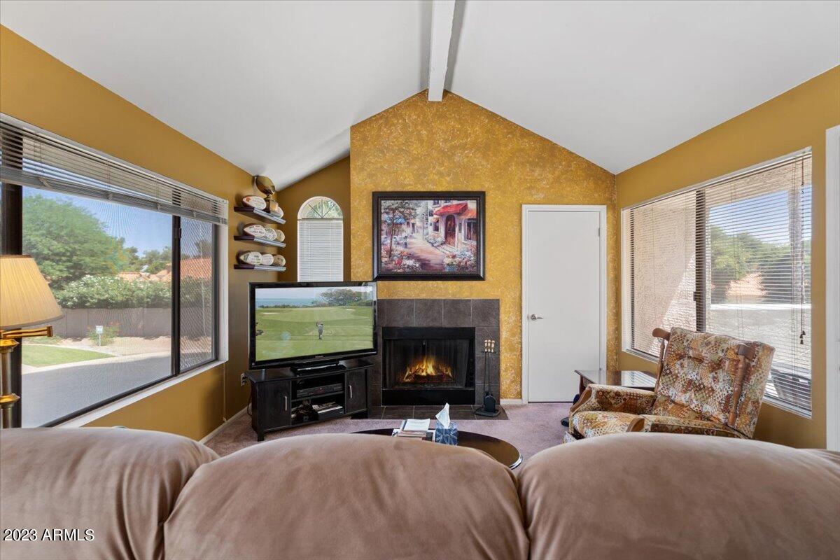 10115 E MOUNTAIN VIEW Road Unit: 2106