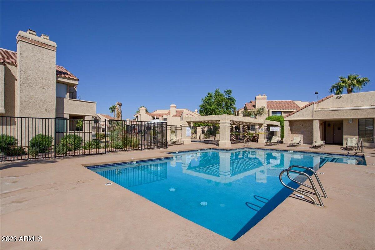 10115 E MOUNTAIN VIEW Road Unit: 2106