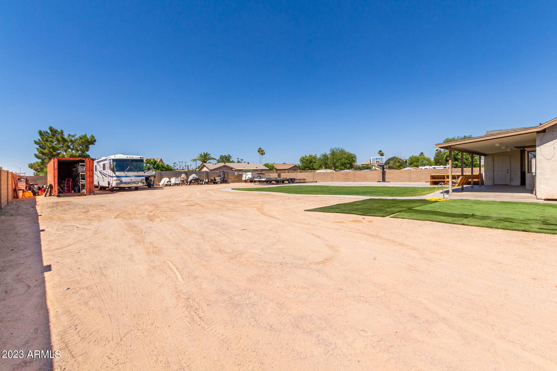 7602 E Emelita Avenue