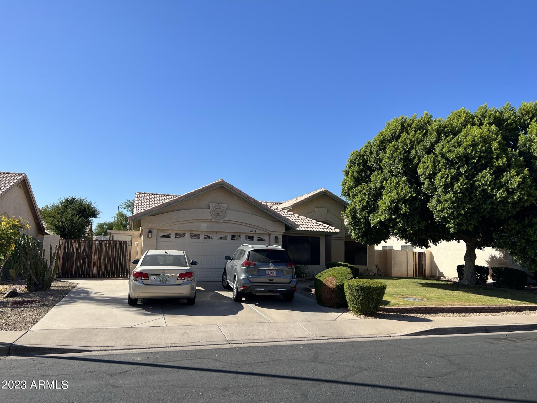 4132 E ENCINAS Avenue