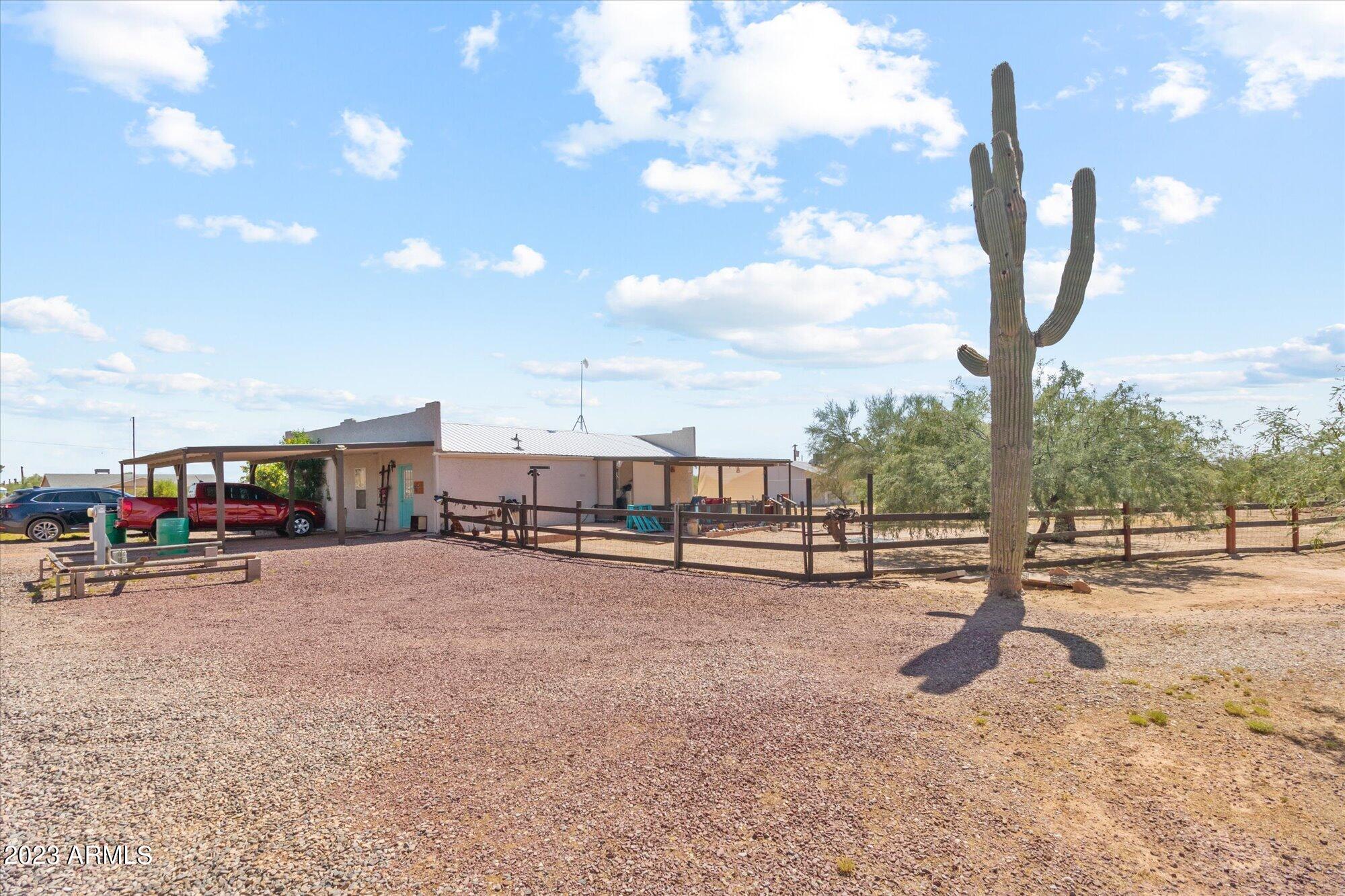 24330 E CHOLLA Road