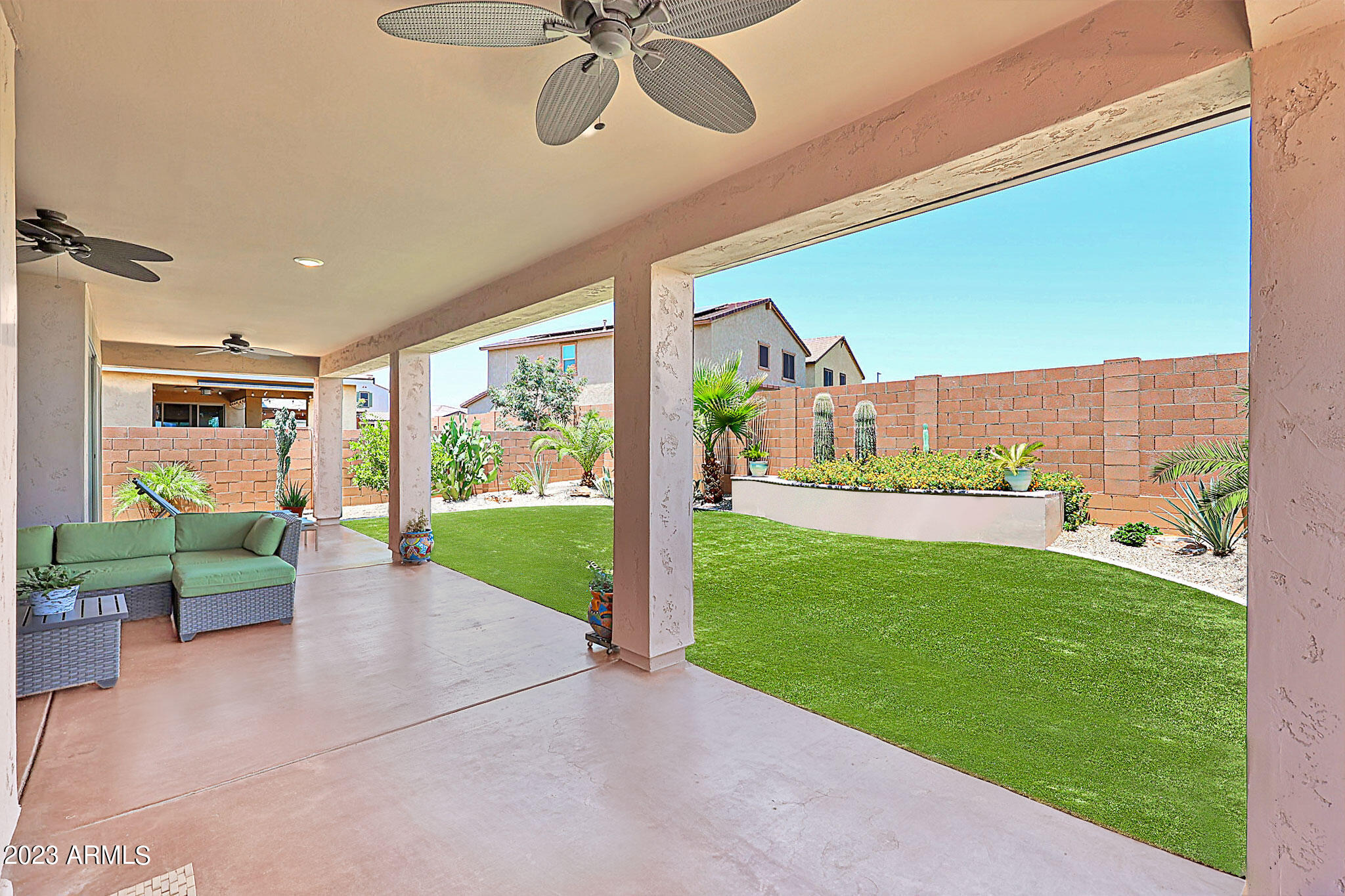 14112 W ALEXANDRIA Way